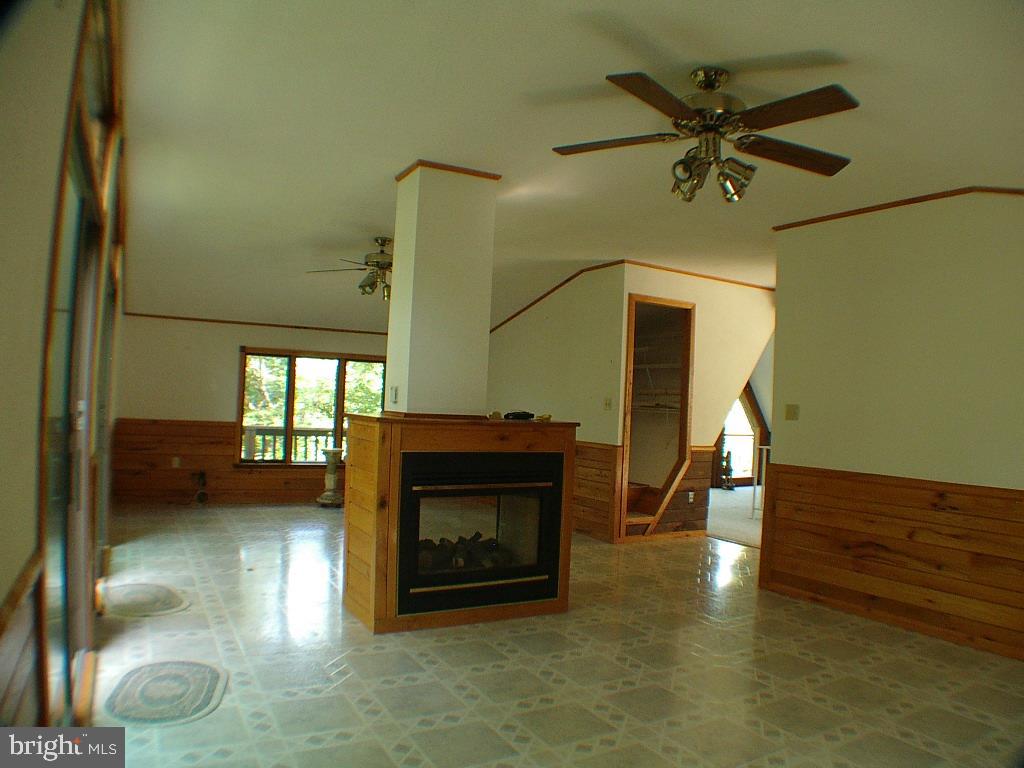 RITTERS HIDDEN VALLEY ESTATES - Residential