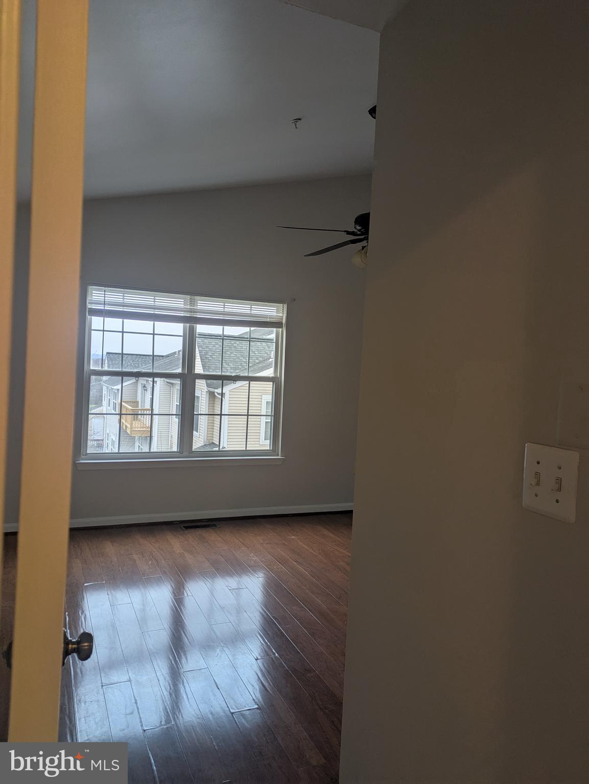 JACKSONS RIDGE CONDOS - Residential Lease