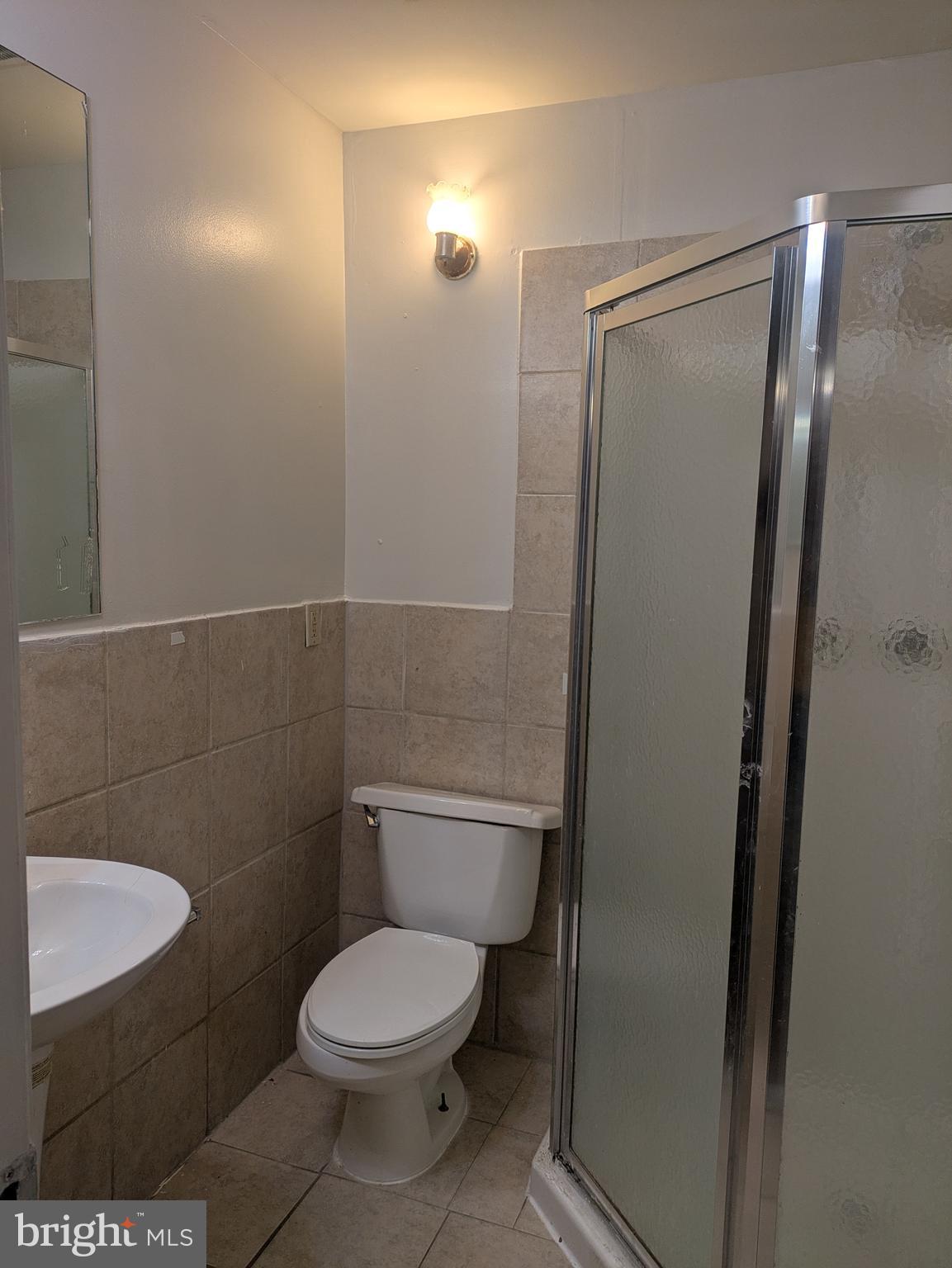 JACKSONS RIDGE CONDOS - Residential Lease