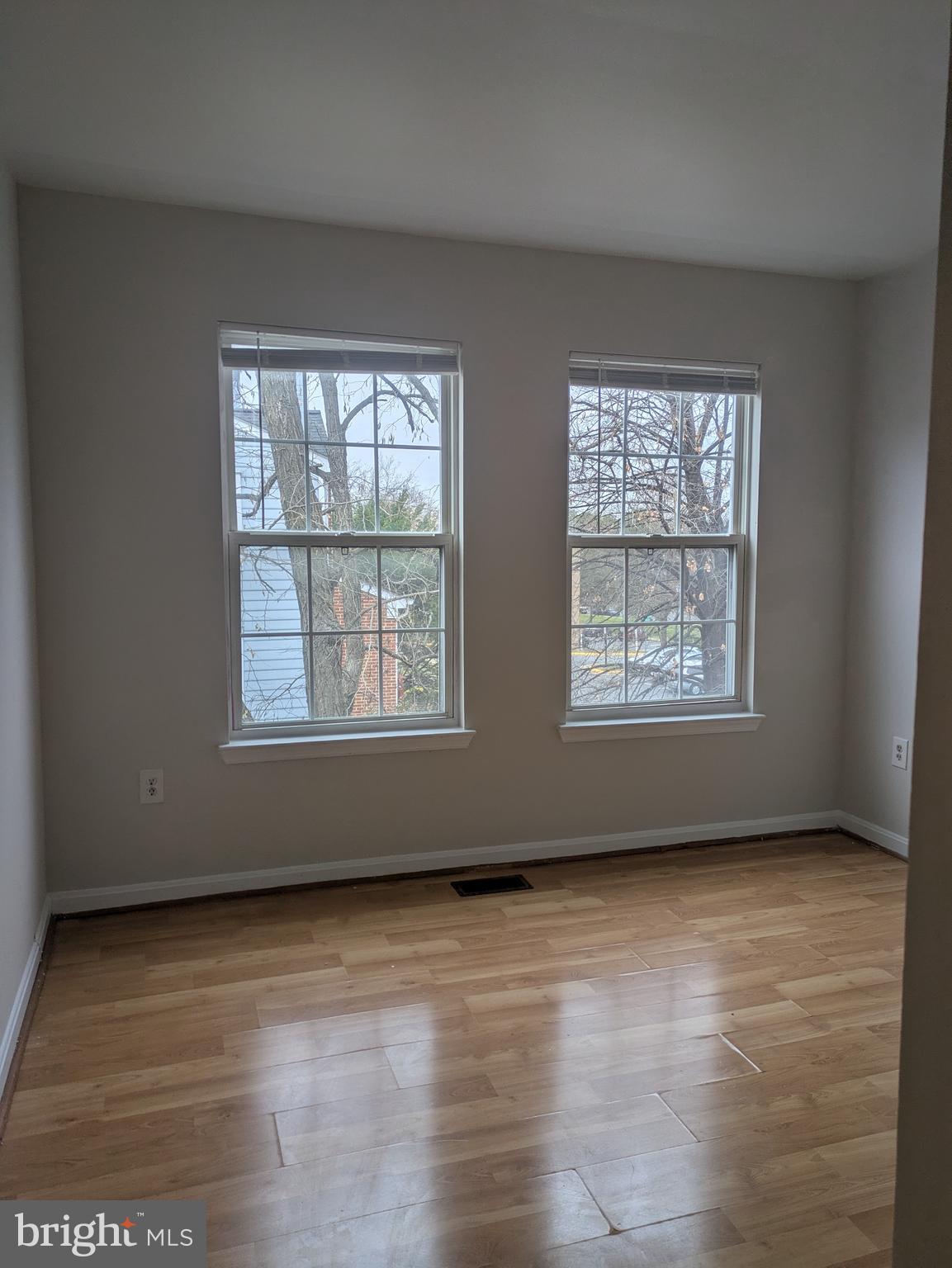 JACKSONS RIDGE CONDOS - Residential Lease