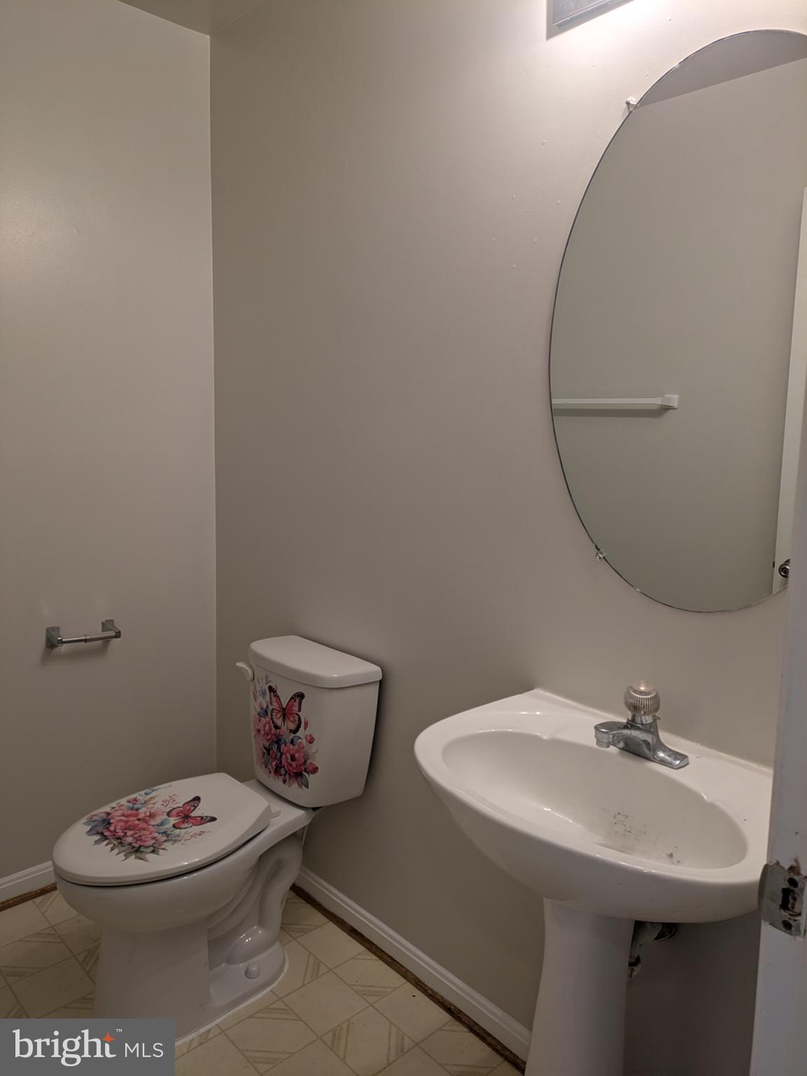 JACKSONS RIDGE CONDOS - Residential Lease