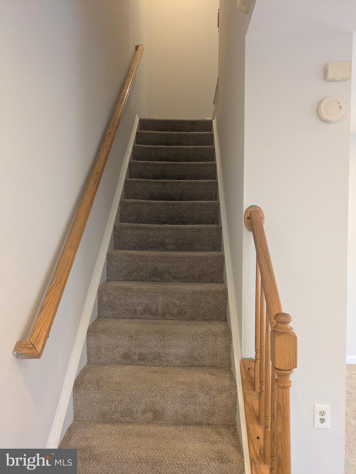 JACKSONS RIDGE CONDOS - Residential Lease