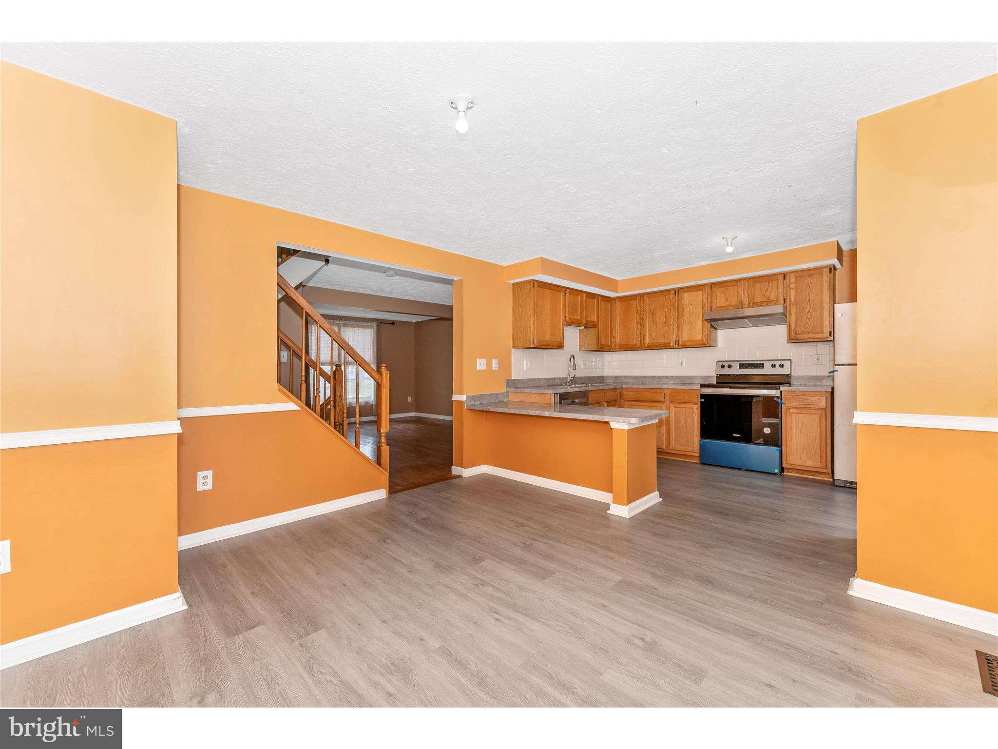 FREDERICKTOWNE VILLAGE - Residential