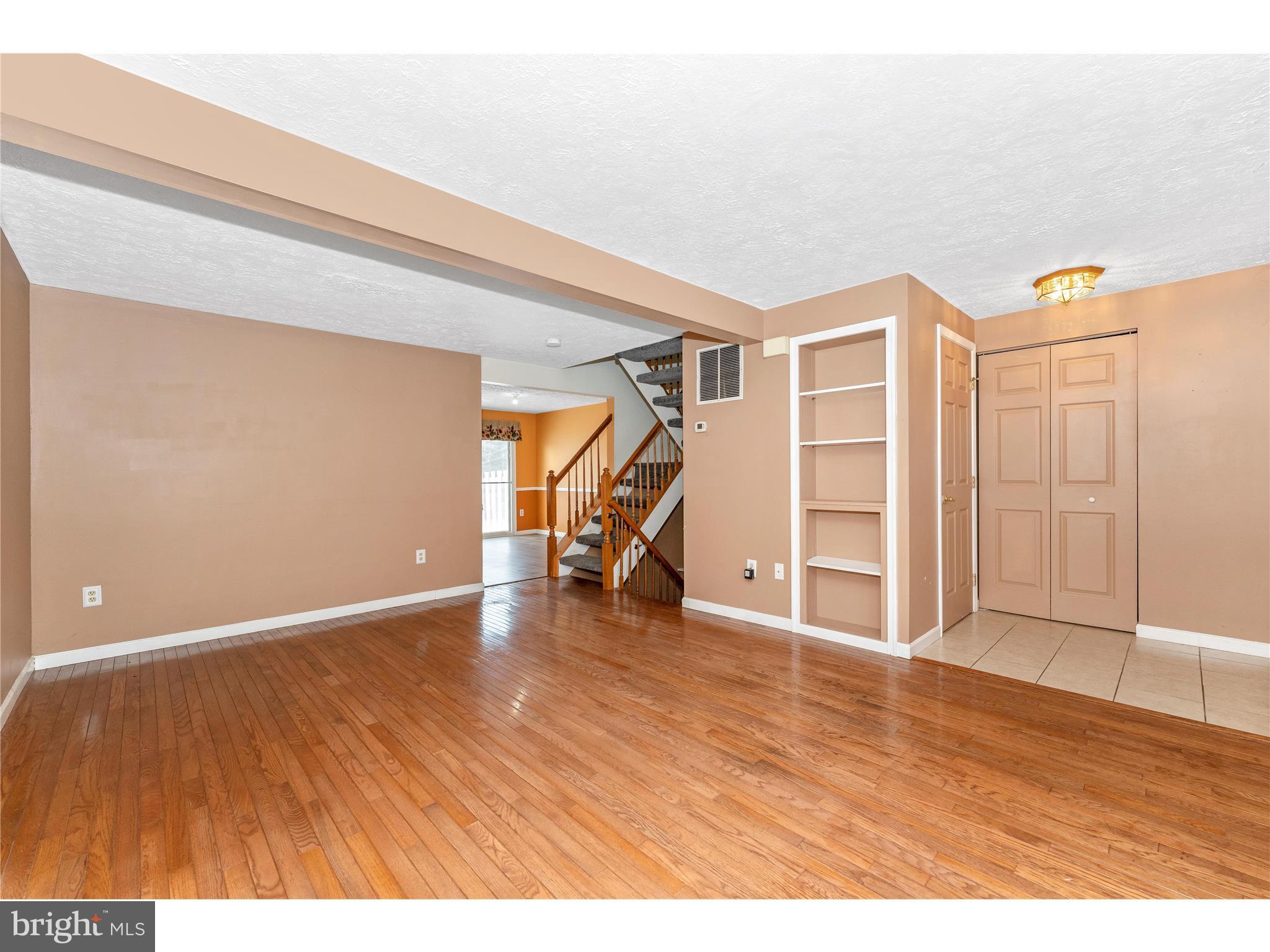 FREDERICKTOWNE VILLAGE - Residential