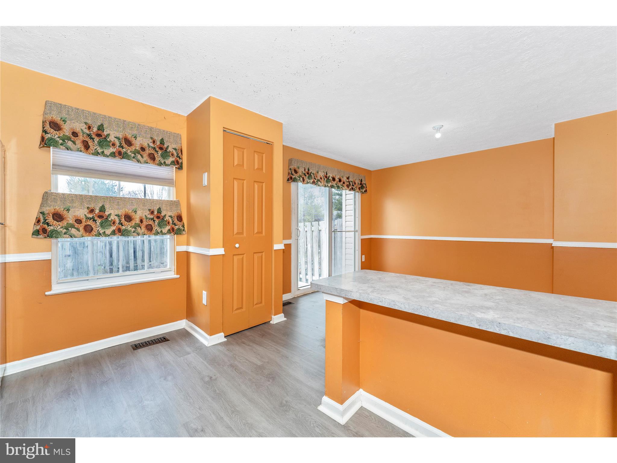 FREDERICKTOWNE VILLAGE - Residential