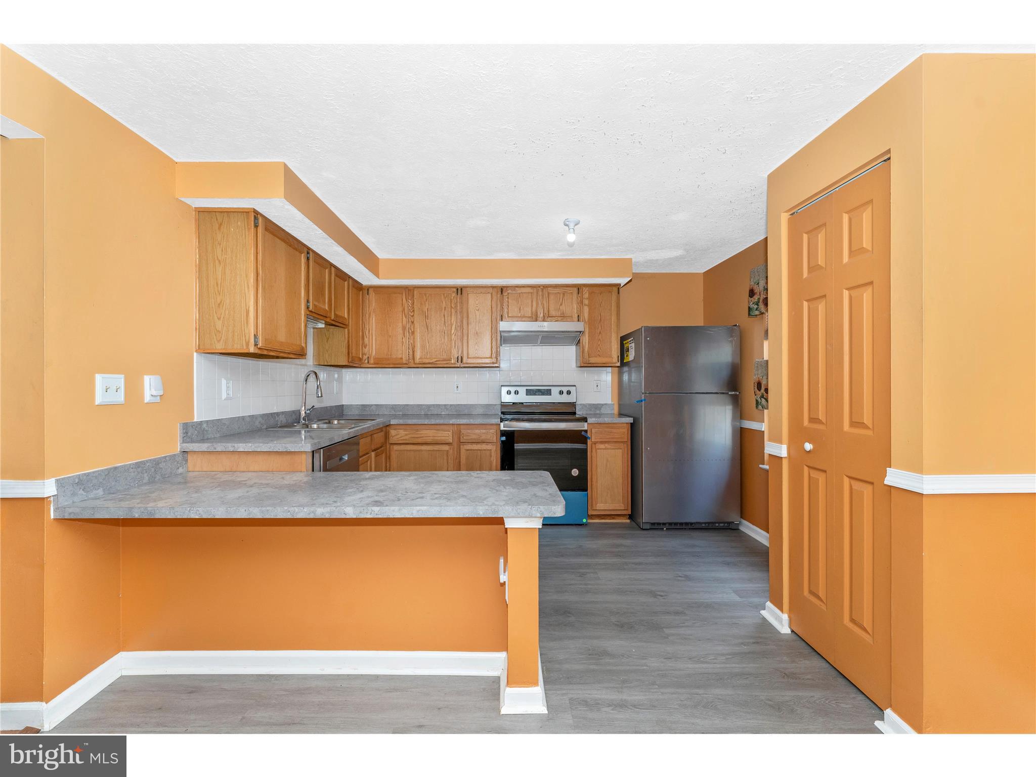 FREDERICKTOWNE VILLAGE - Residential