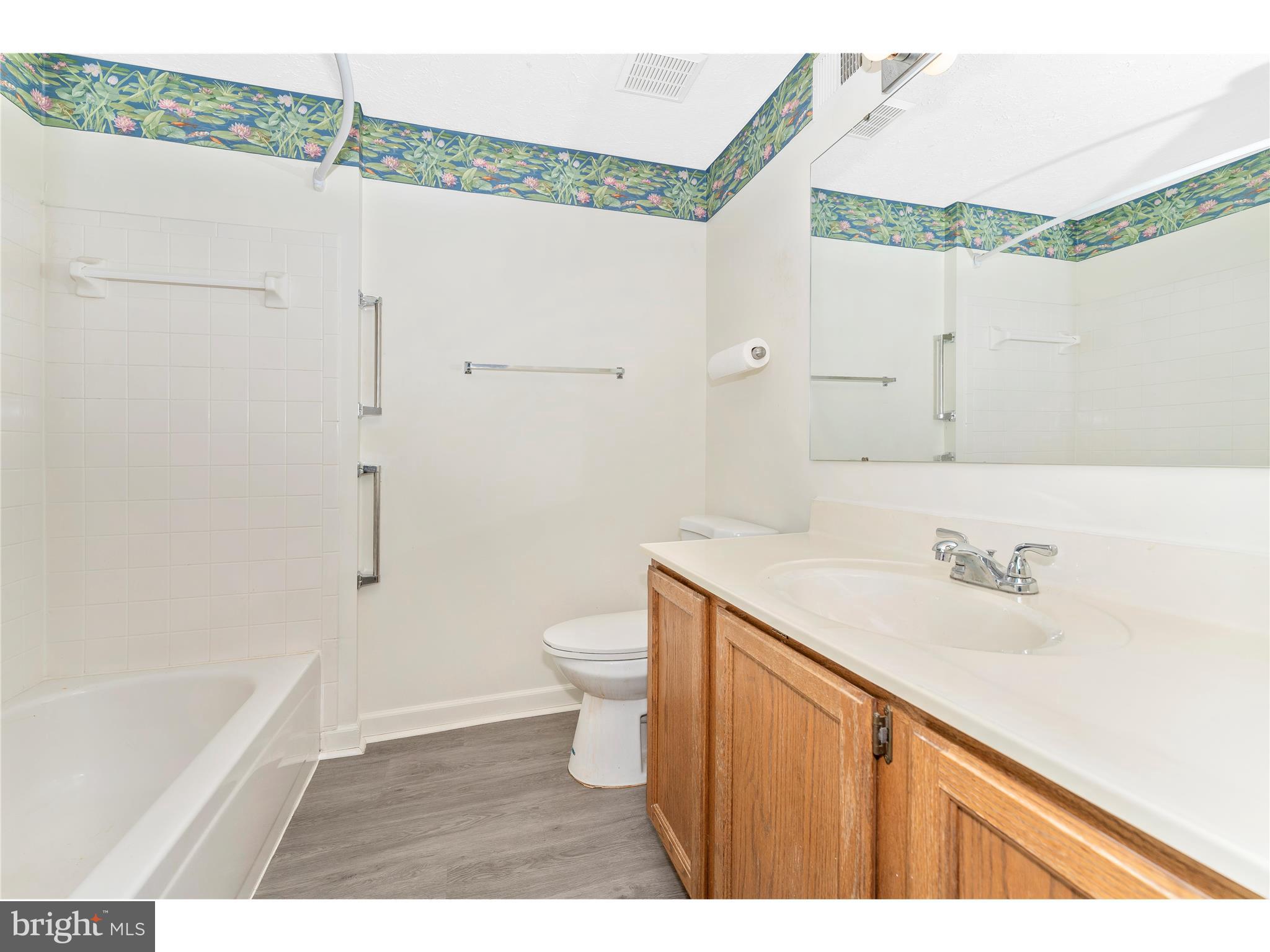 FREDERICKTOWNE VILLAGE - Residential