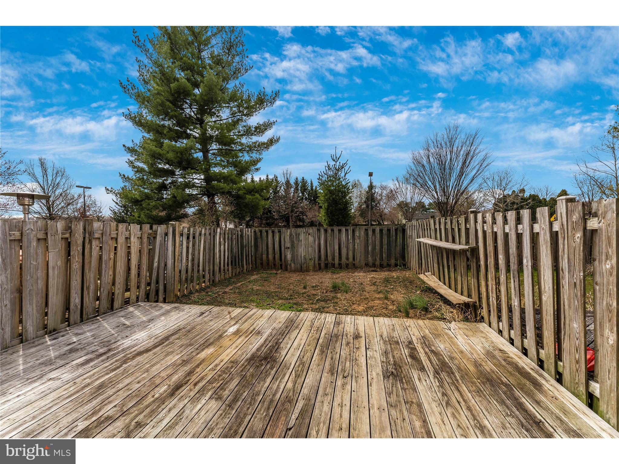 FREDERICKTOWNE VILLAGE - Residential