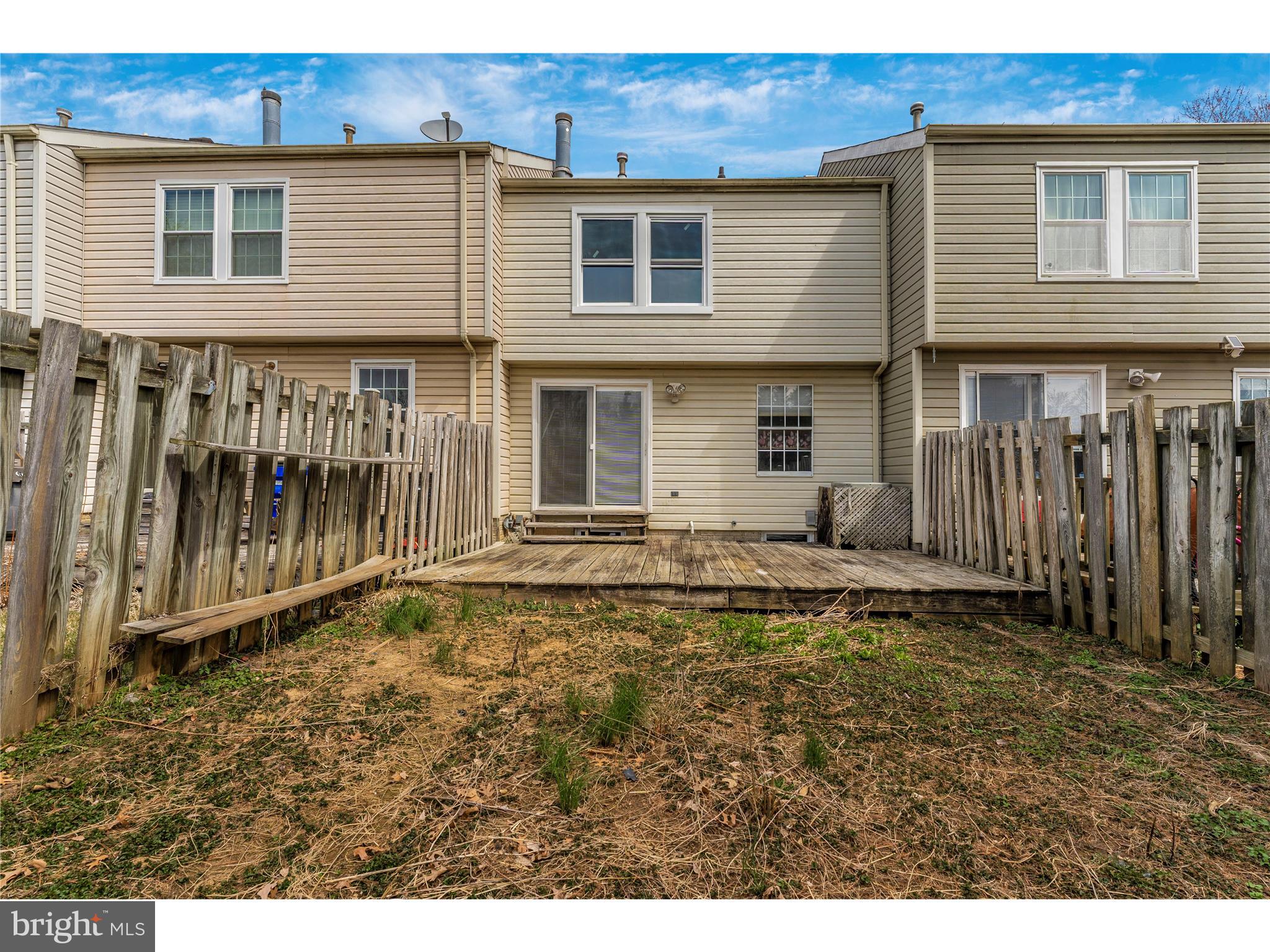 FREDERICKTOWNE VILLAGE - Residential