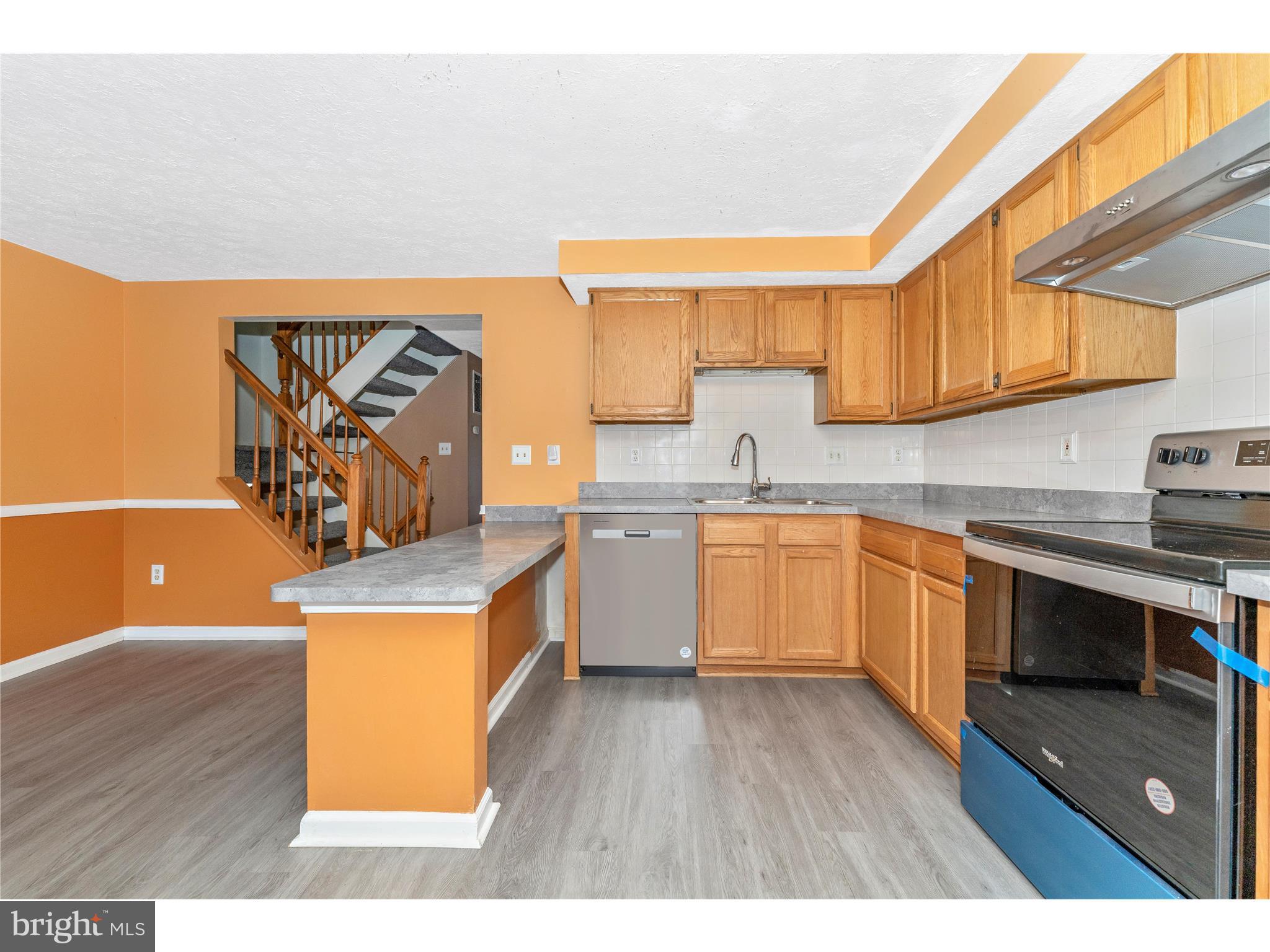 FREDERICKTOWNE VILLAGE - Residential