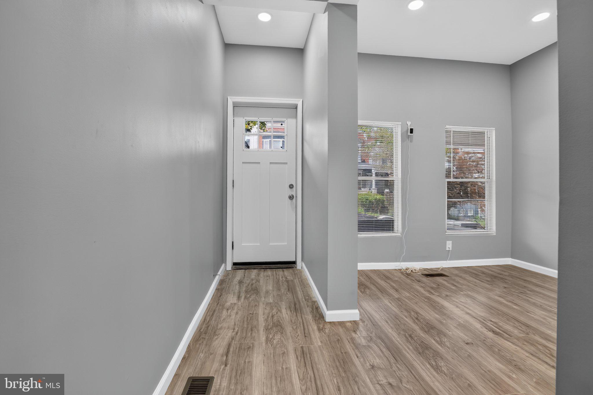 2719 RIGGS AVENUE