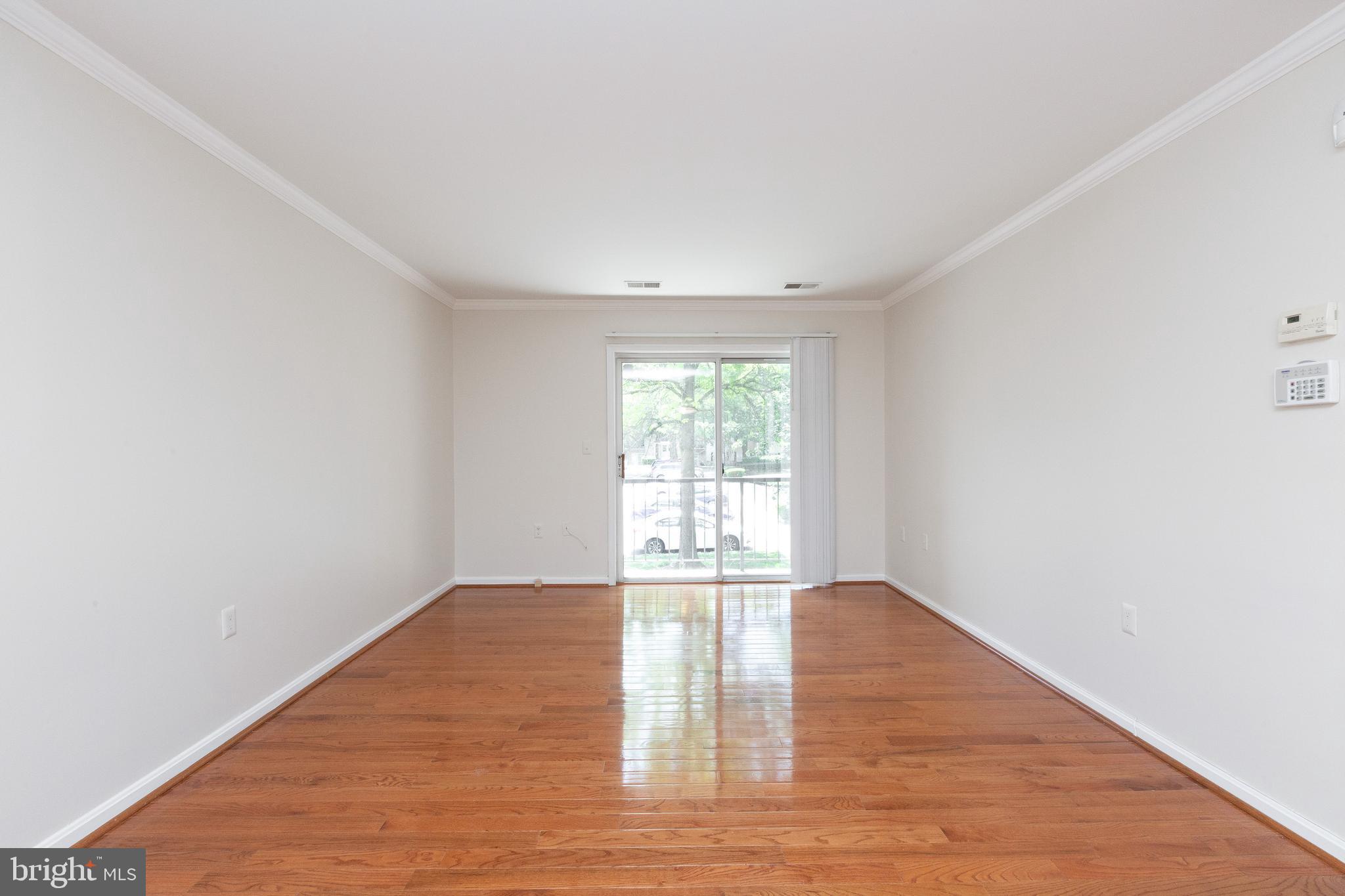 FLOWER HILL - Residential Lease