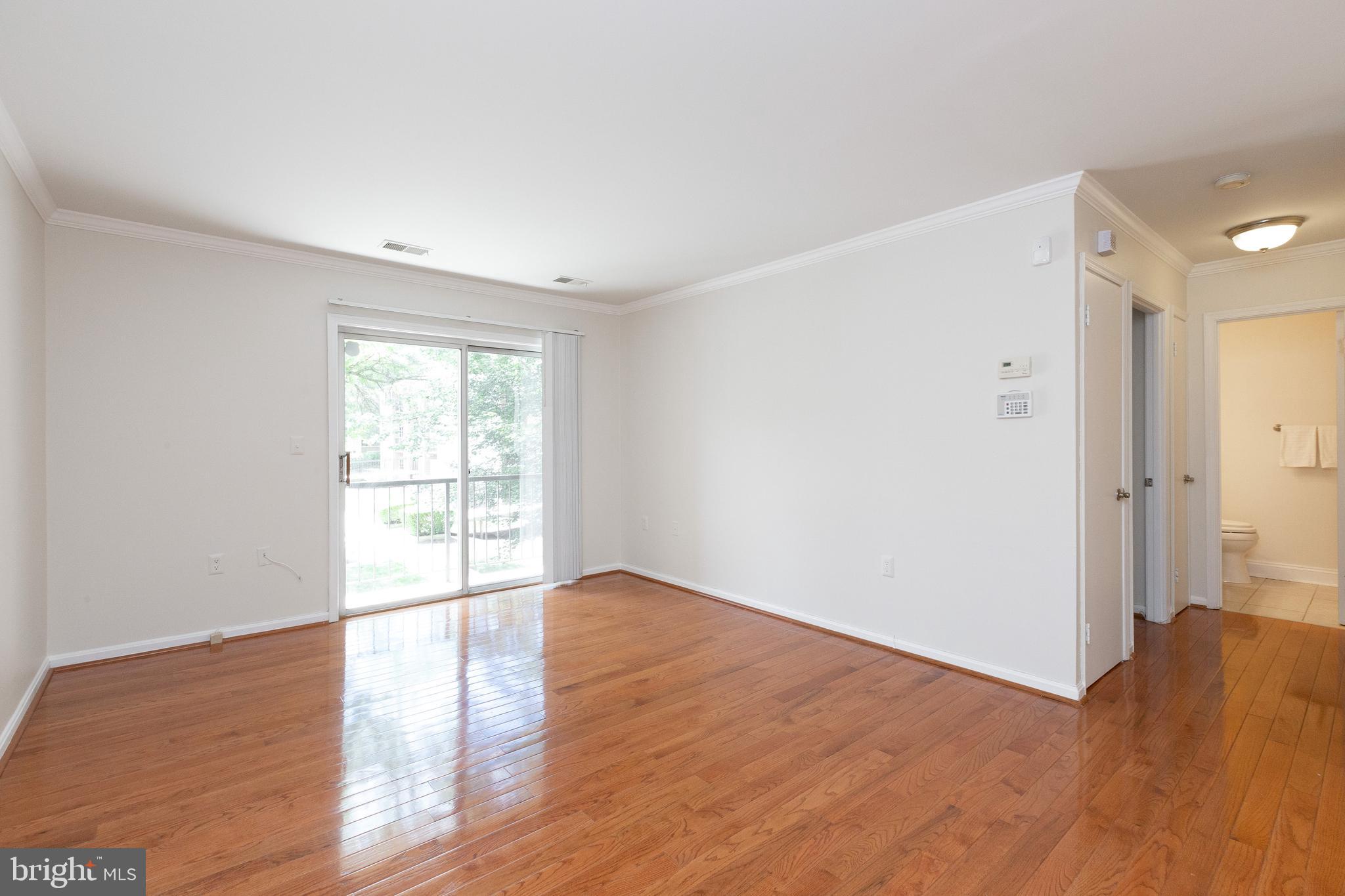 FLOWER HILL - Residential Lease