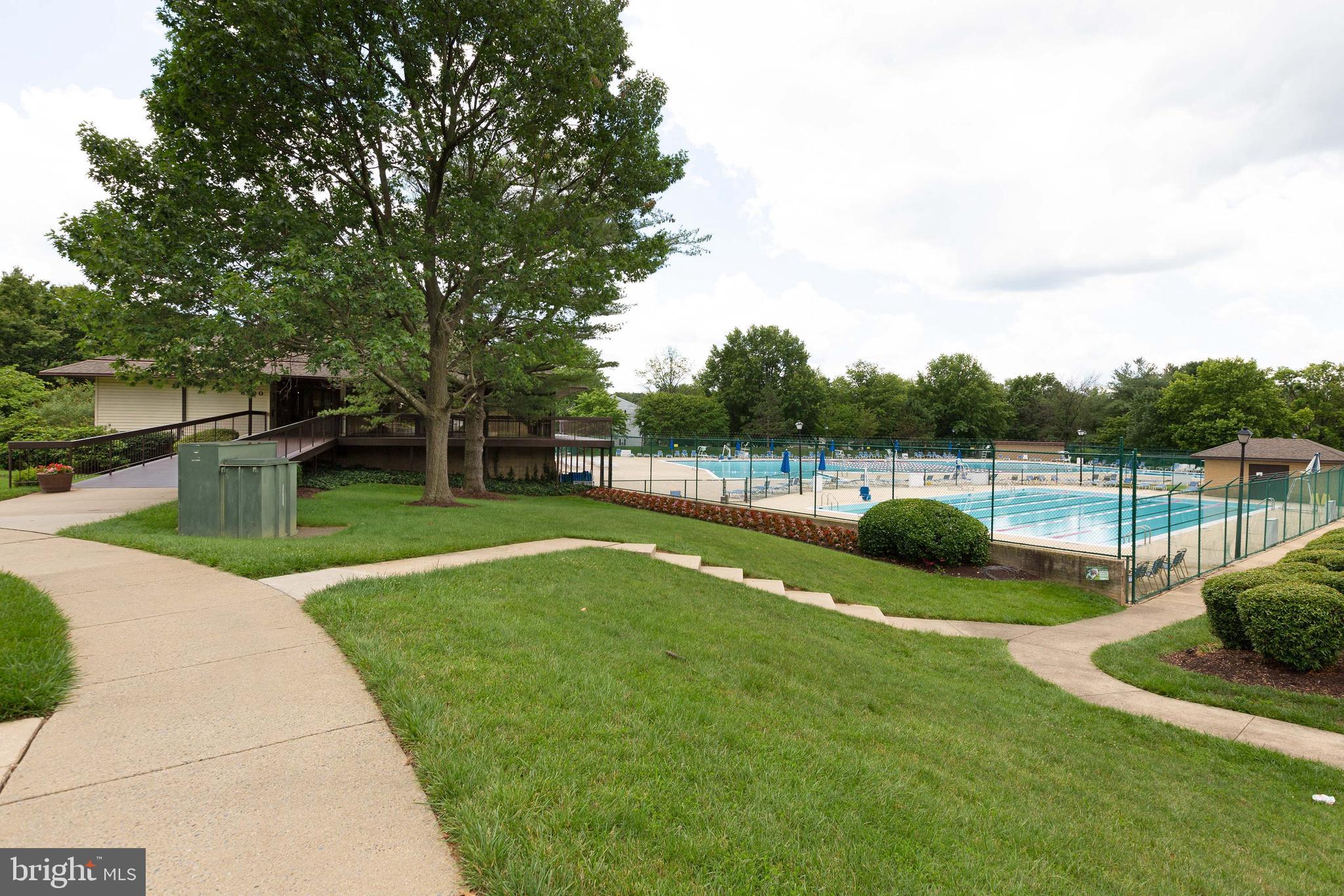 FLOWER HILL - Residential Lease