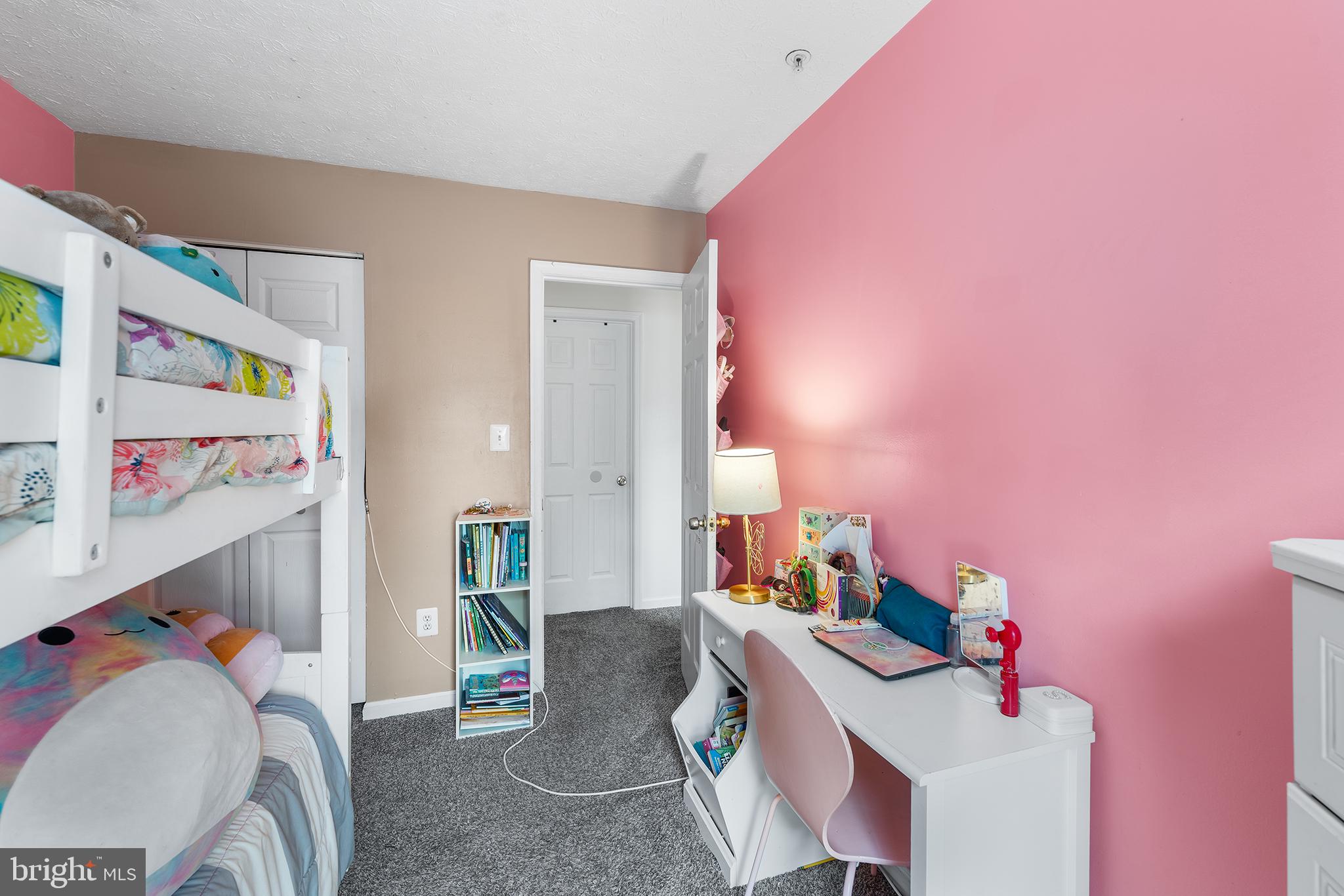 CLAYBROOKE - Residential