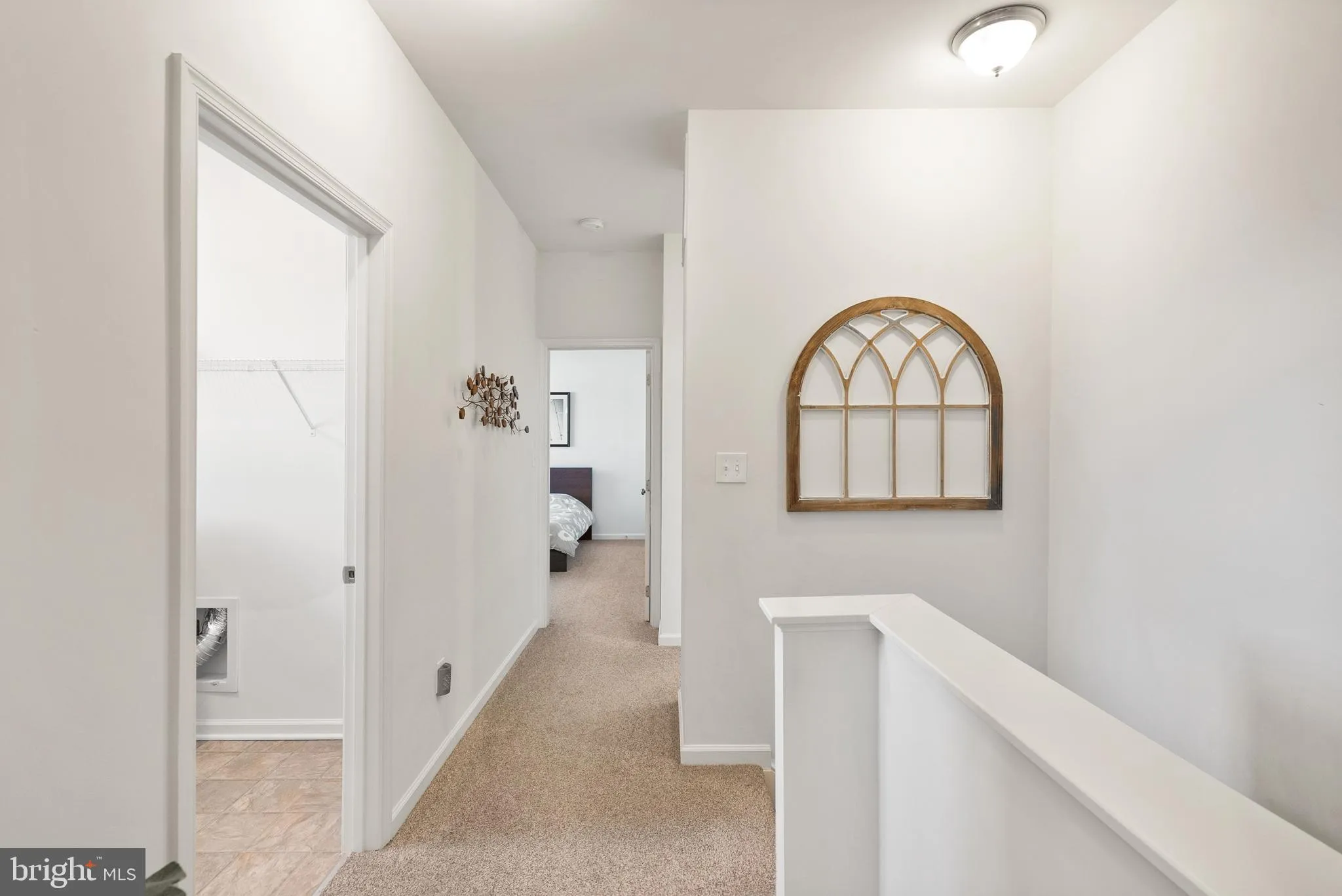 Gainesville, Virginia 20155, United States, 4 Bedrooms Bedrooms, ,5 BathroomsBathrooms,Residential,Pending,109088