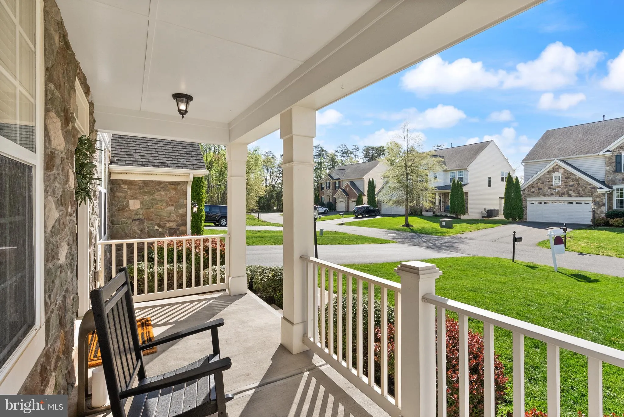 Gainesville, Virginia 20155, United States, 4 Bedrooms Bedrooms, ,5 BathroomsBathrooms,Residential,Pending,109088