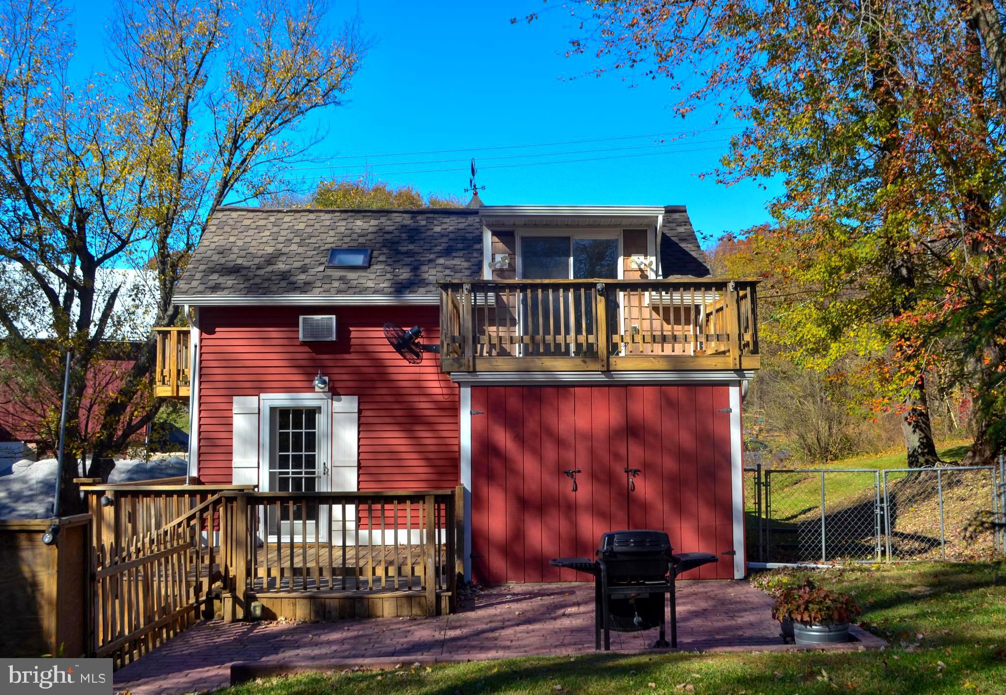 WINDSOR TWP - Residential