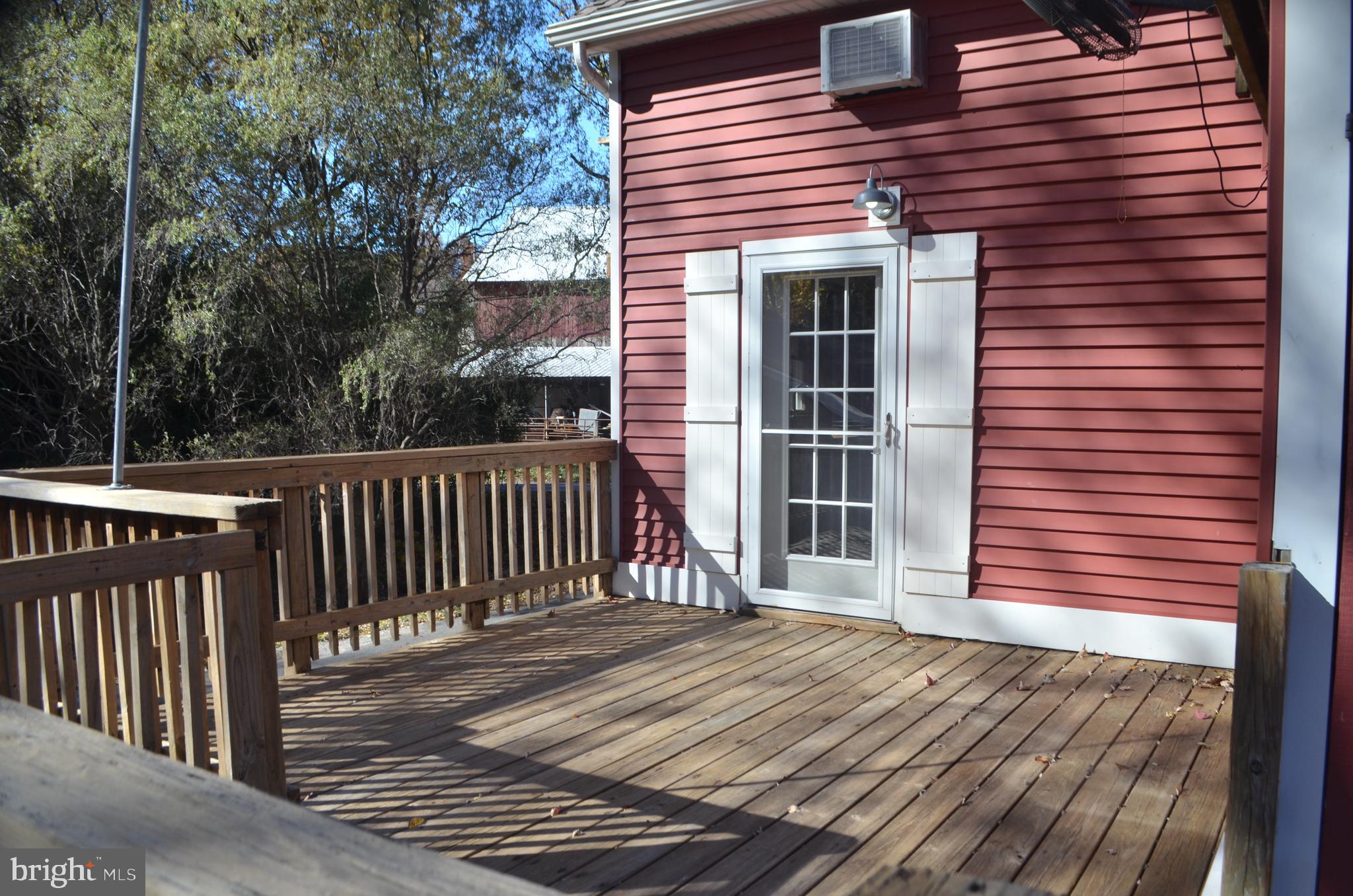 WINDSOR TWP - Residential