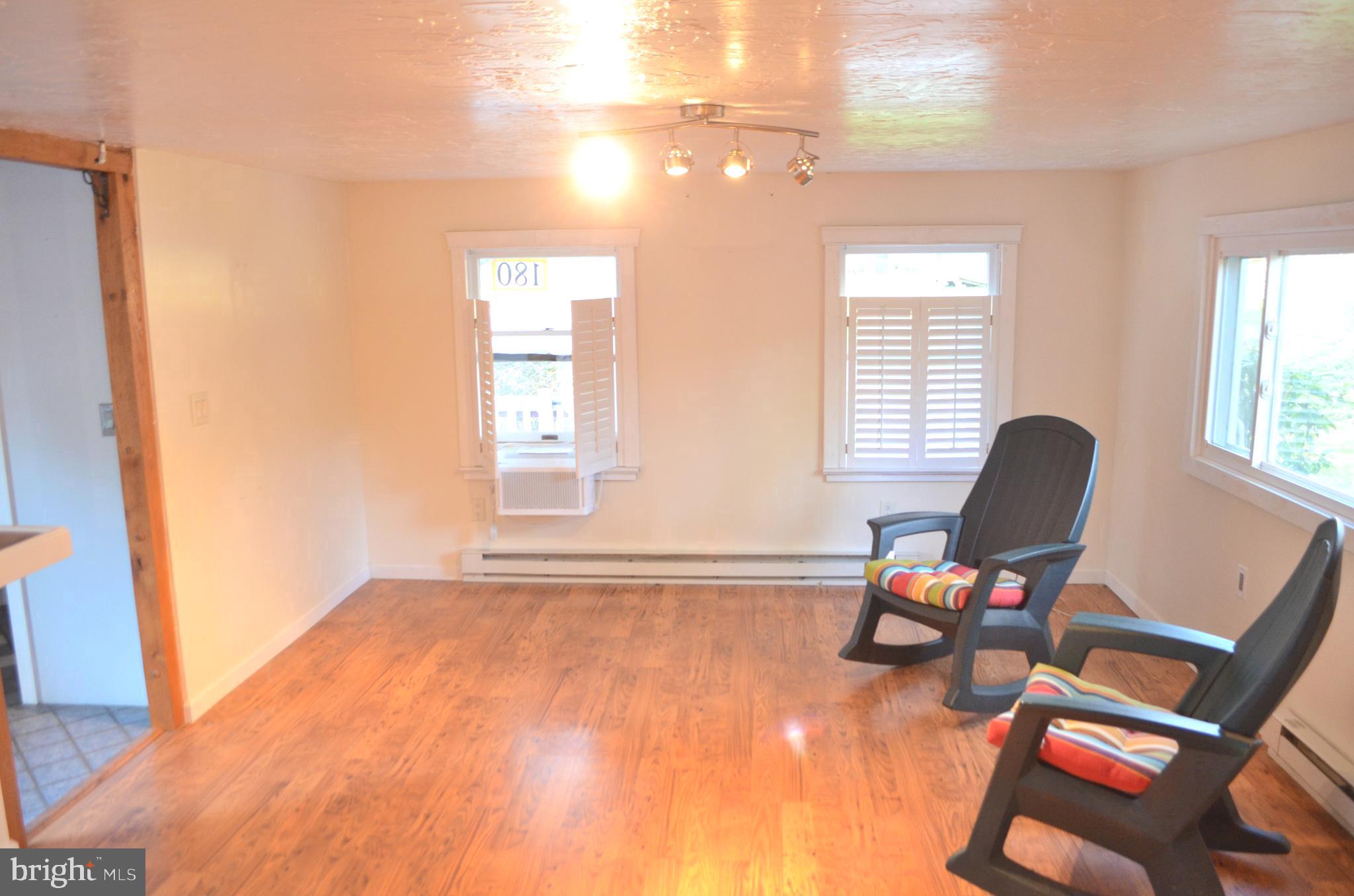 WINDSOR TWP - Residential