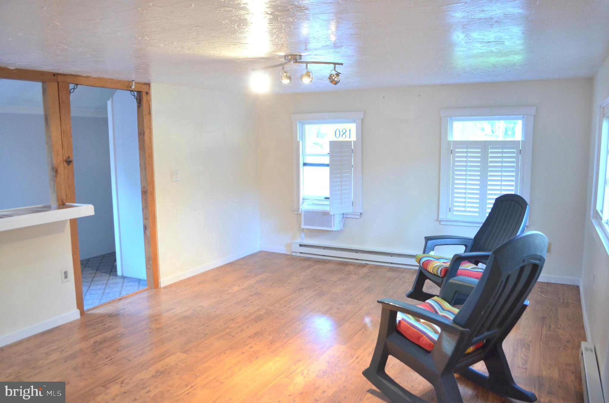 WINDSOR TWP - Residential