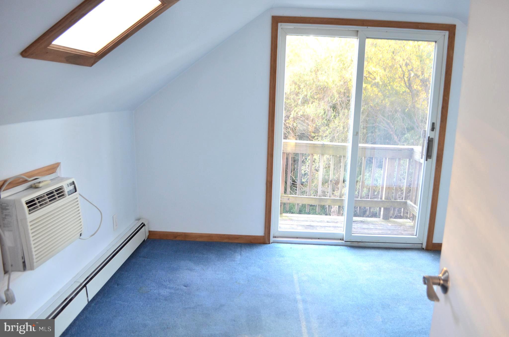 WINDSOR TWP - Residential