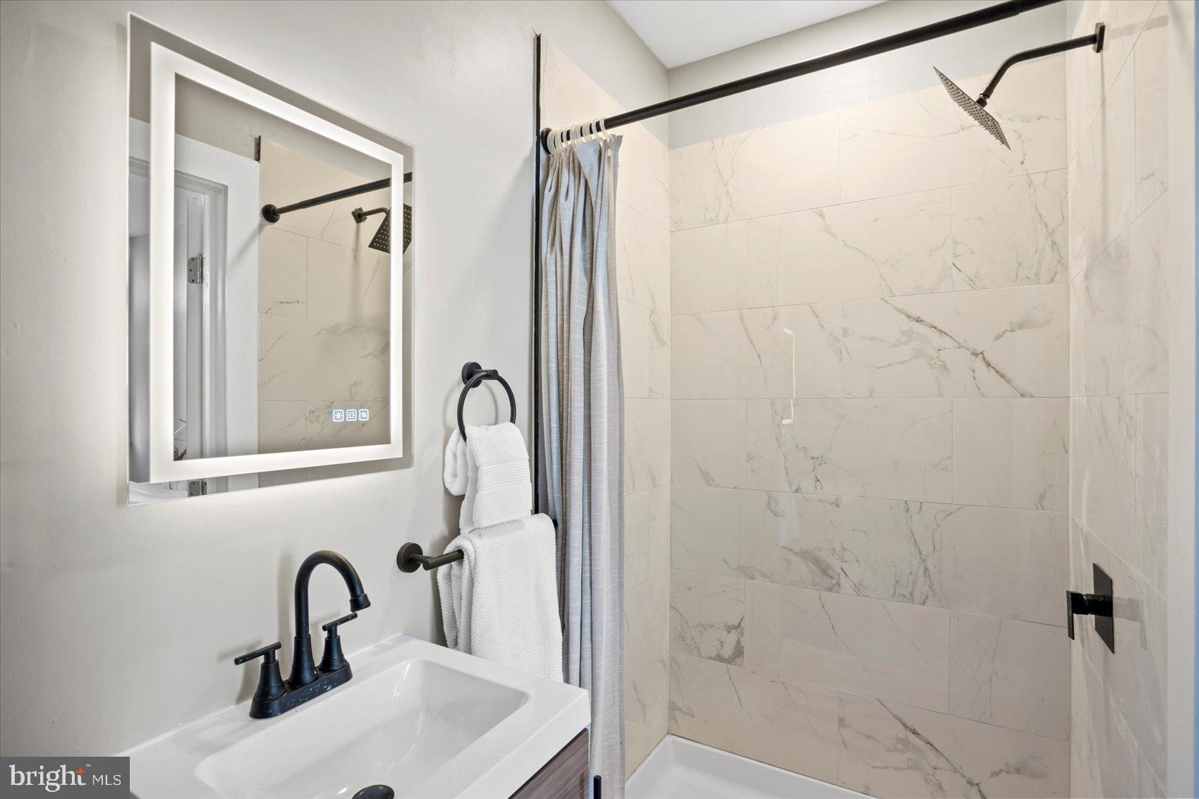 HARLEM PARK - Residential