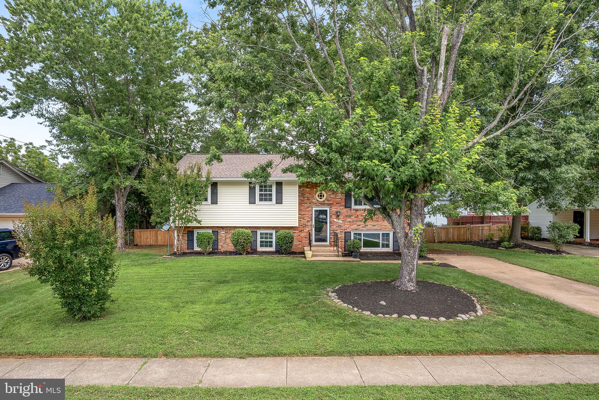 15020 CARLBERN DRIVE