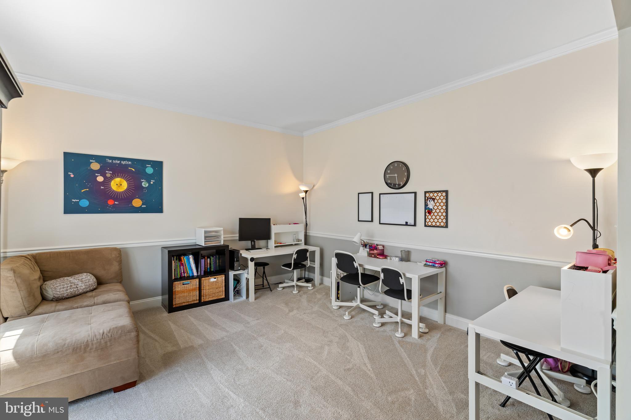 STONE KNOLL - Residential