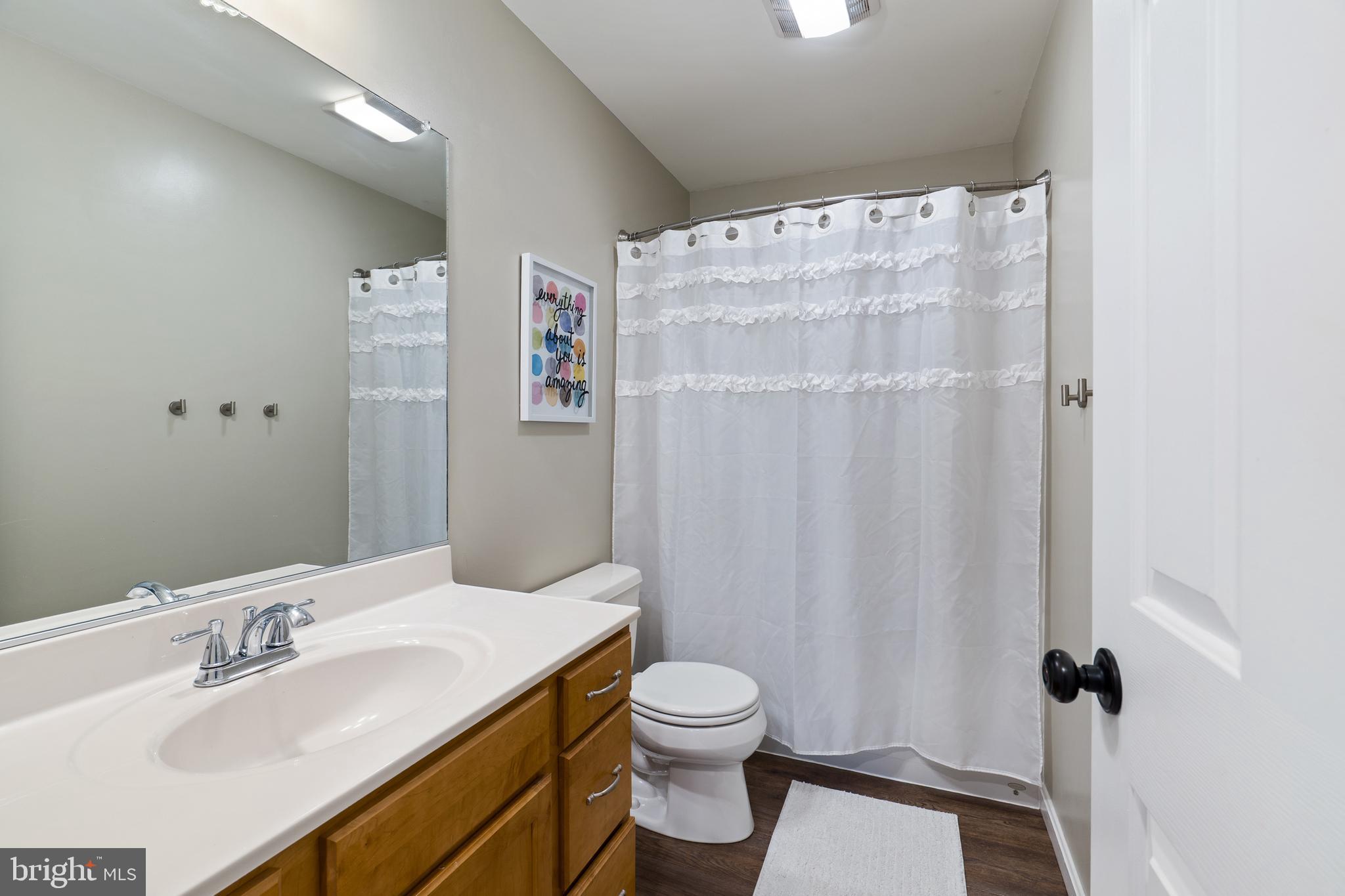 STONE KNOLL - Residential