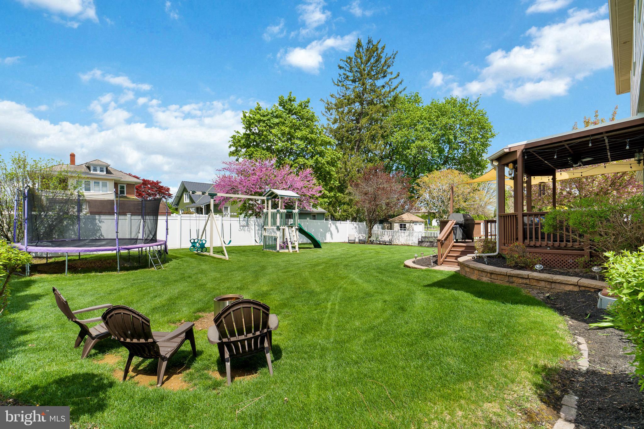 STONE KNOLL - Residential