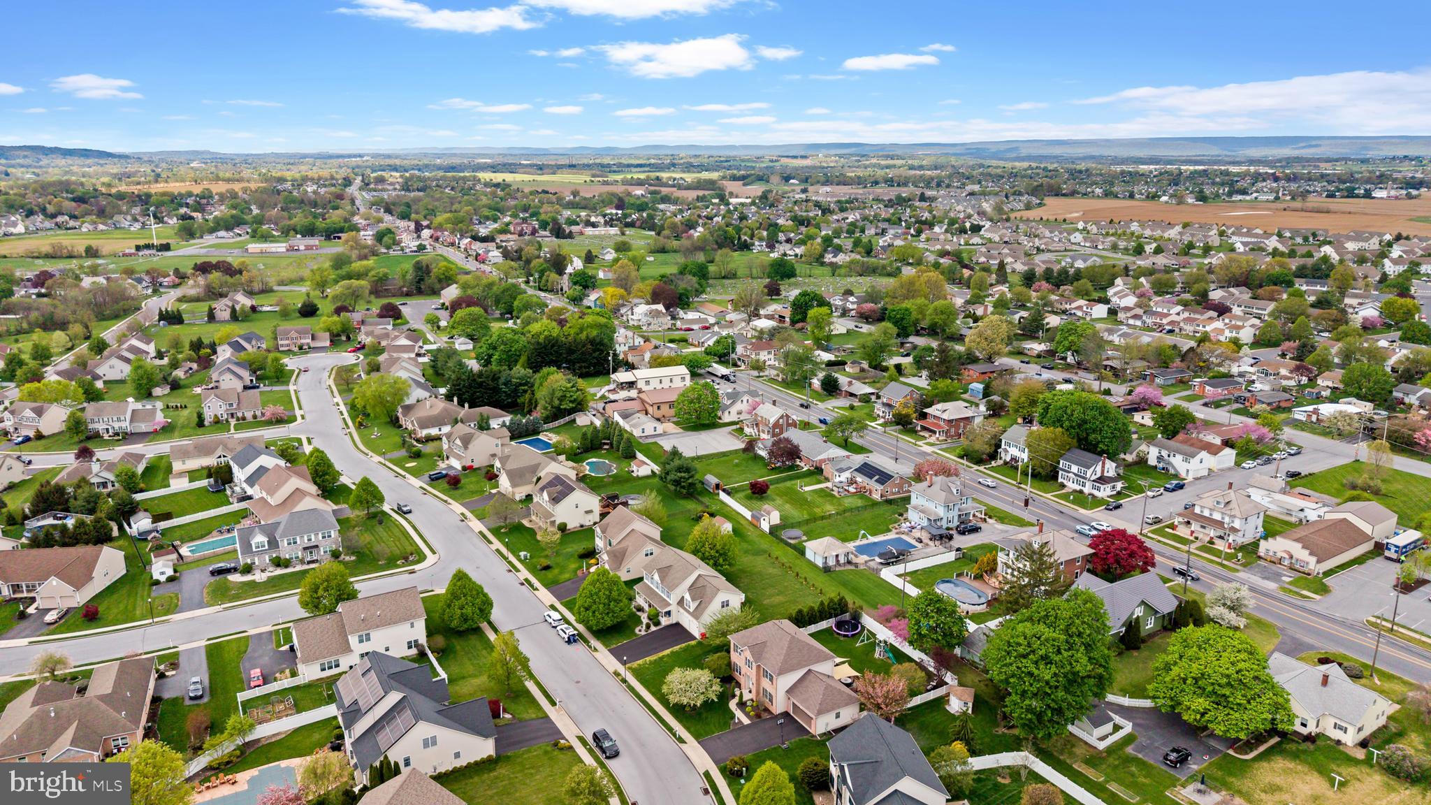 STONE KNOLL - Residential