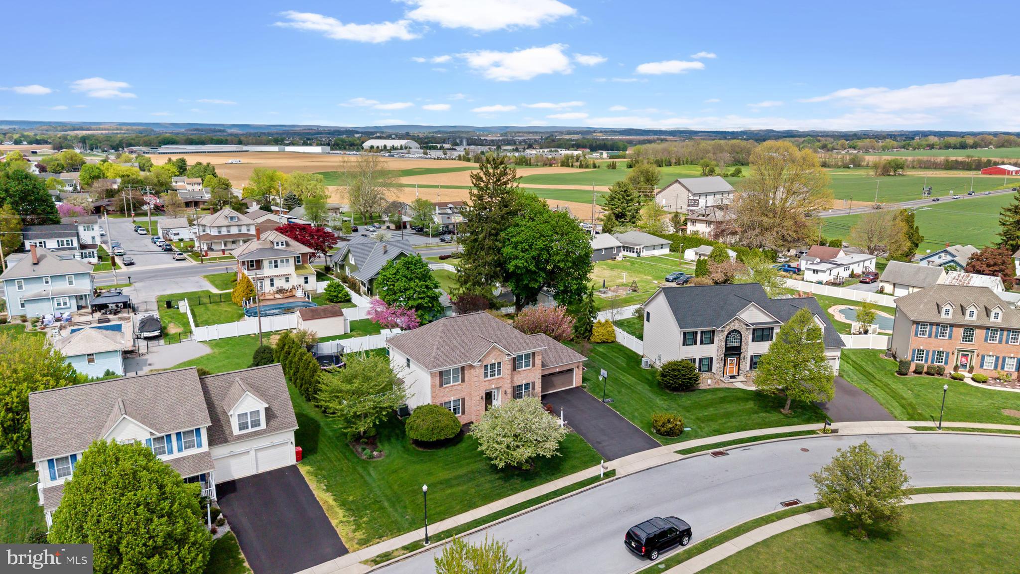 STONE KNOLL - Residential