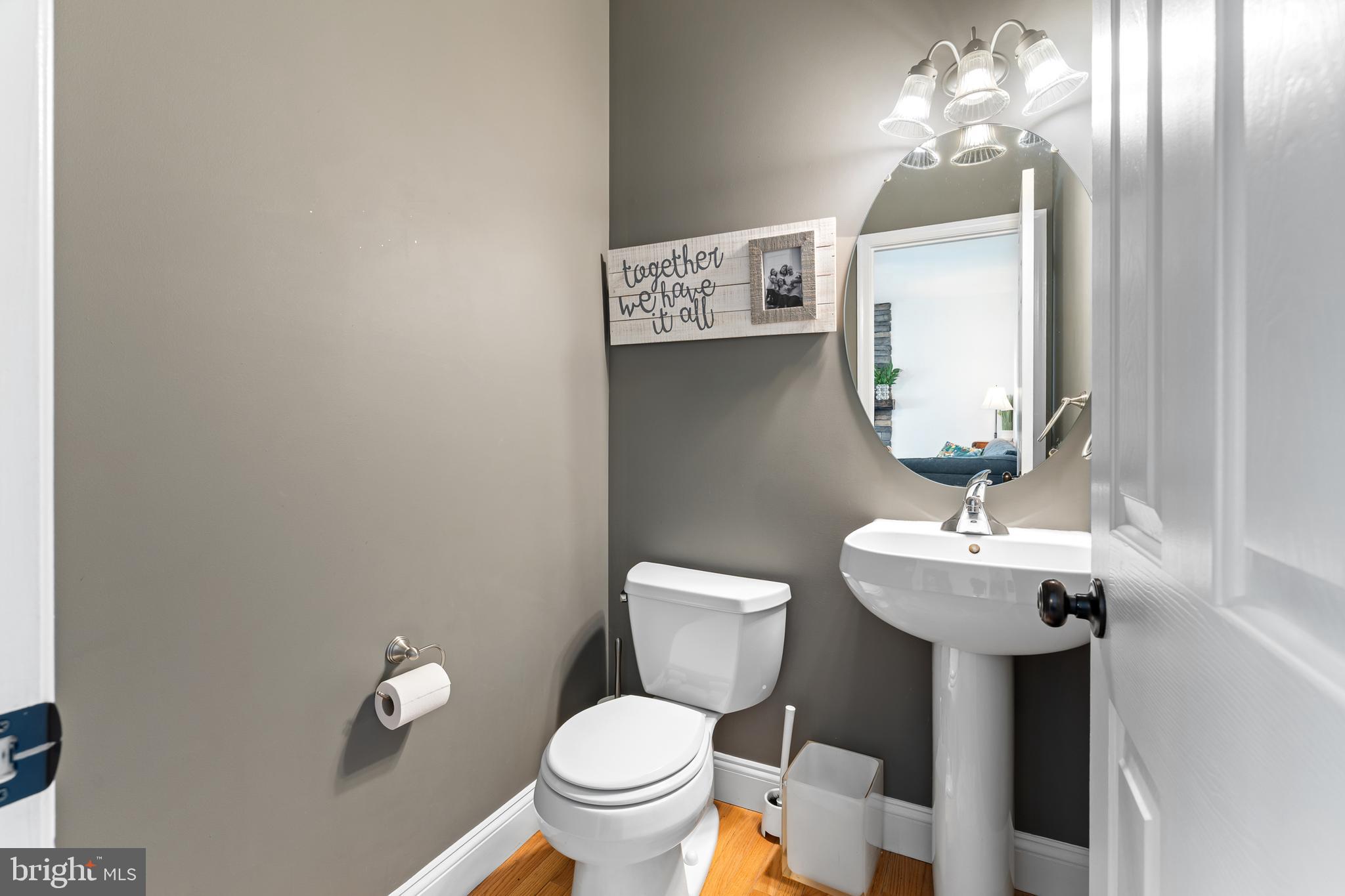 STONE KNOLL - Residential