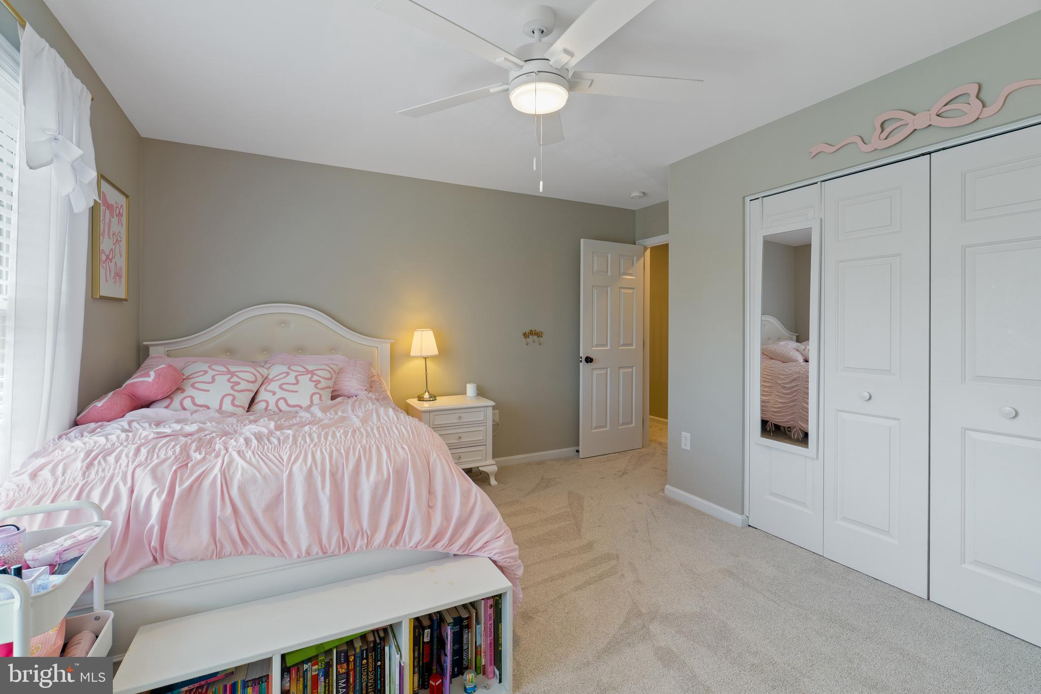 STONE KNOLL - Residential