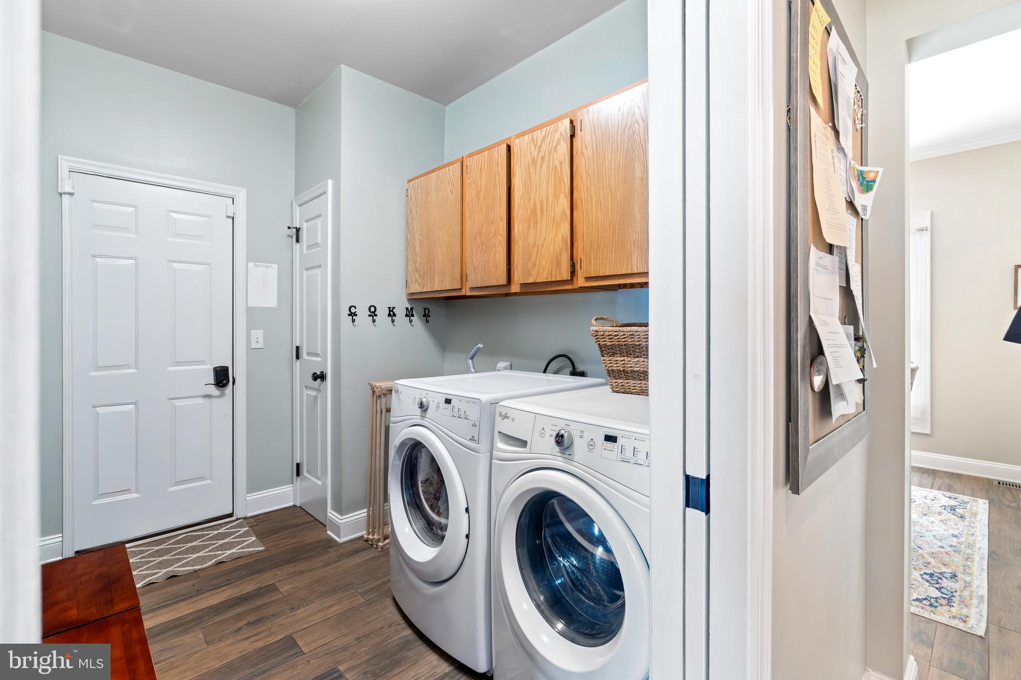 STONE KNOLL - Residential