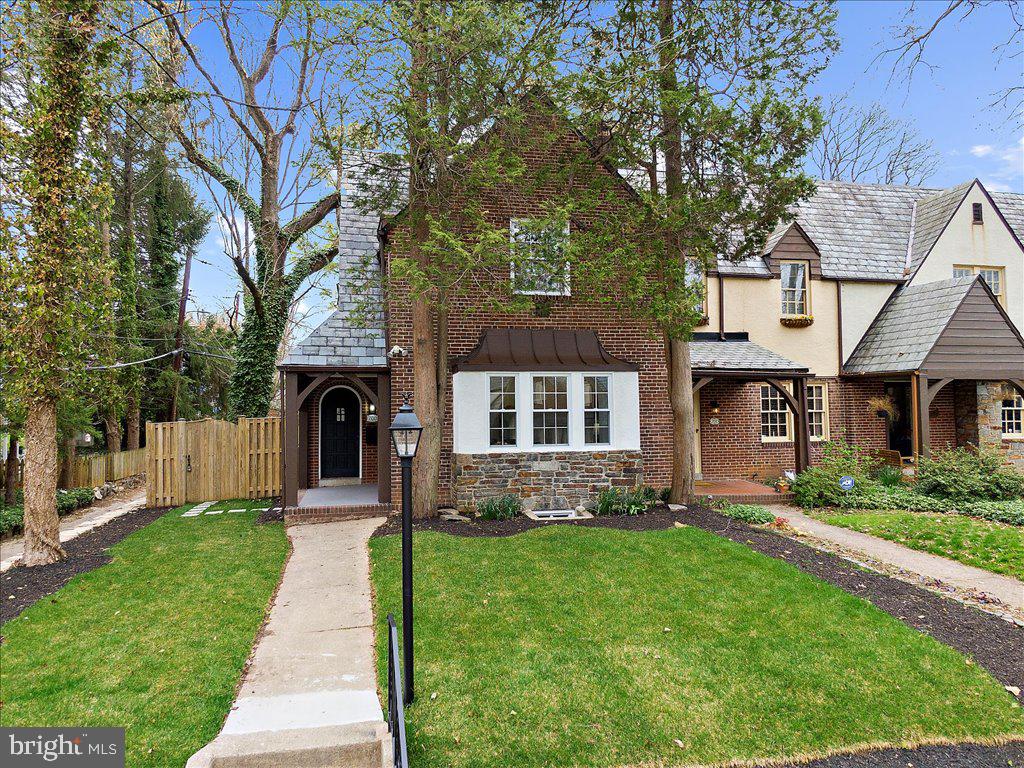 CEDARCROFT HISTORIC DISTRICT - Residential