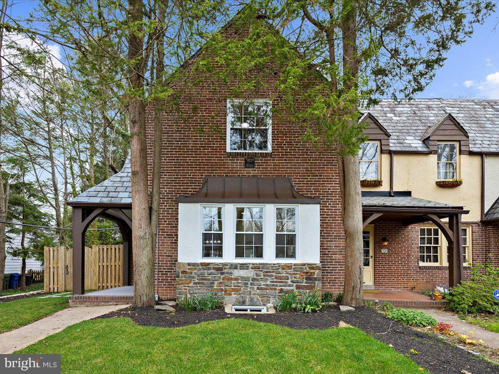 CEDARCROFT HISTORIC DISTRICT - Residential