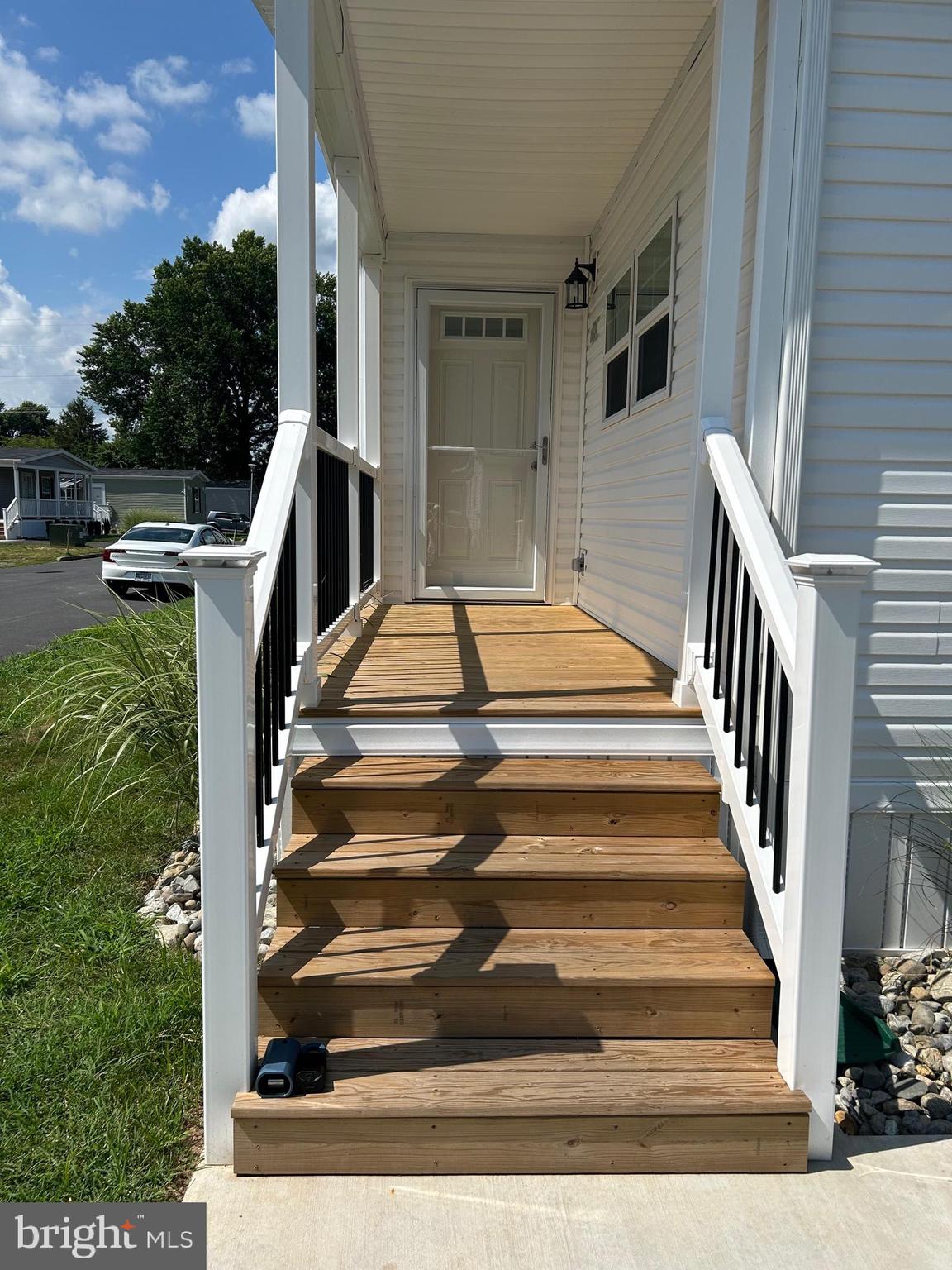 PENNWOOD CROSSING - Residential