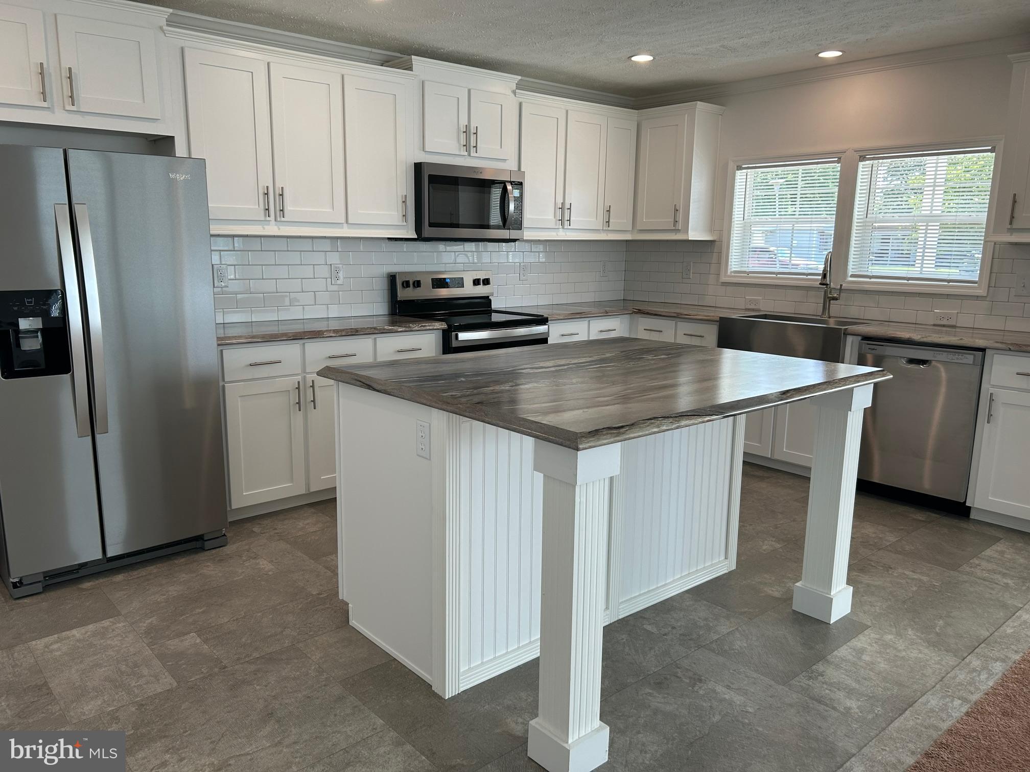 PENNWOOD CROSSING - Residential