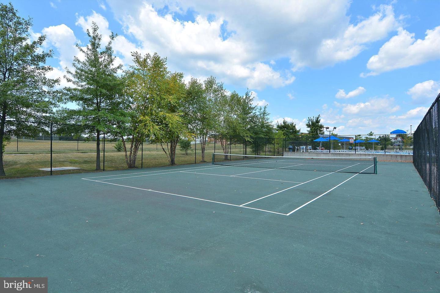 LAUREL HILL LANDBAY - Residential