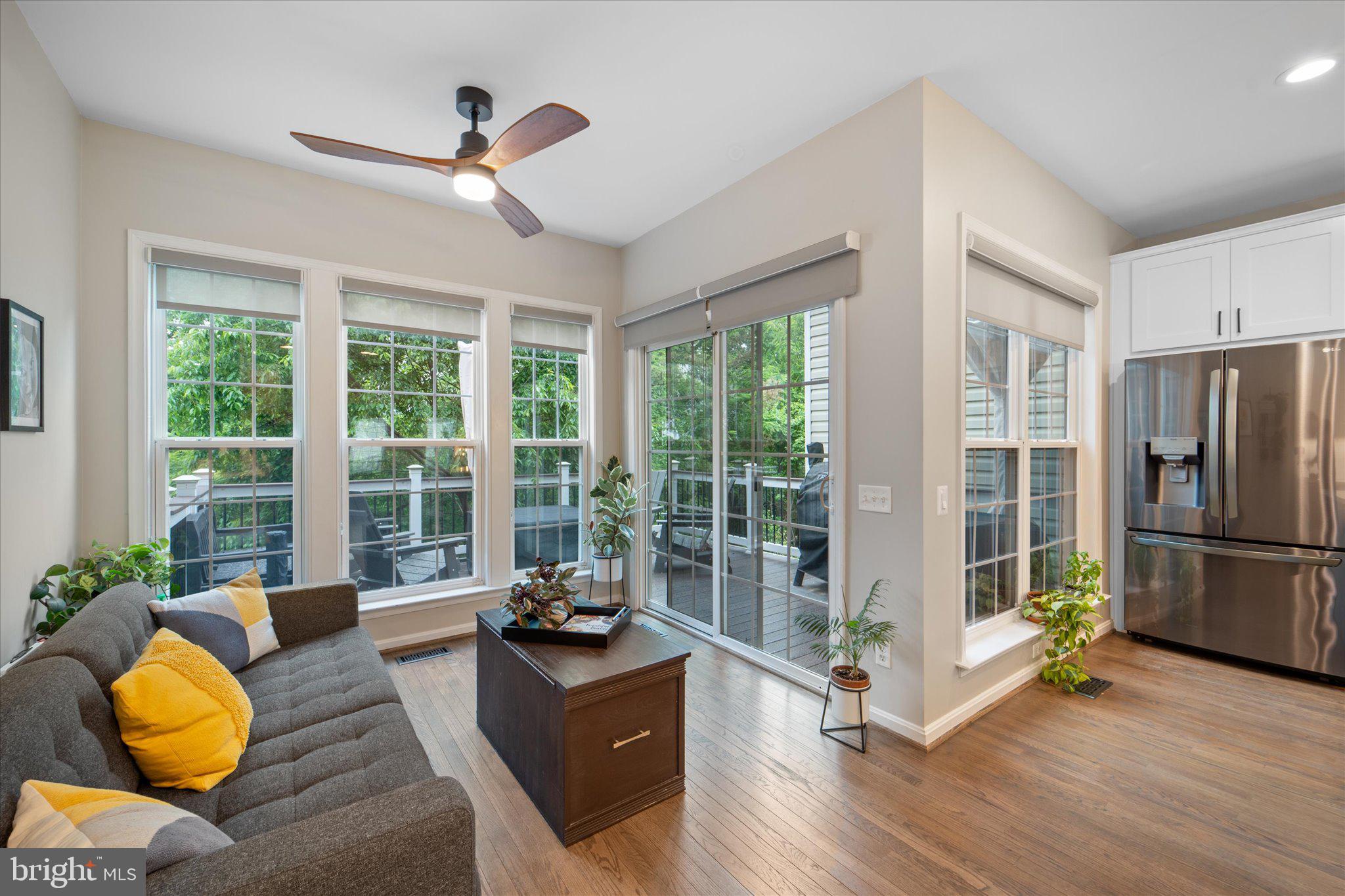 LAUREL HILL LANDBAY - Residential