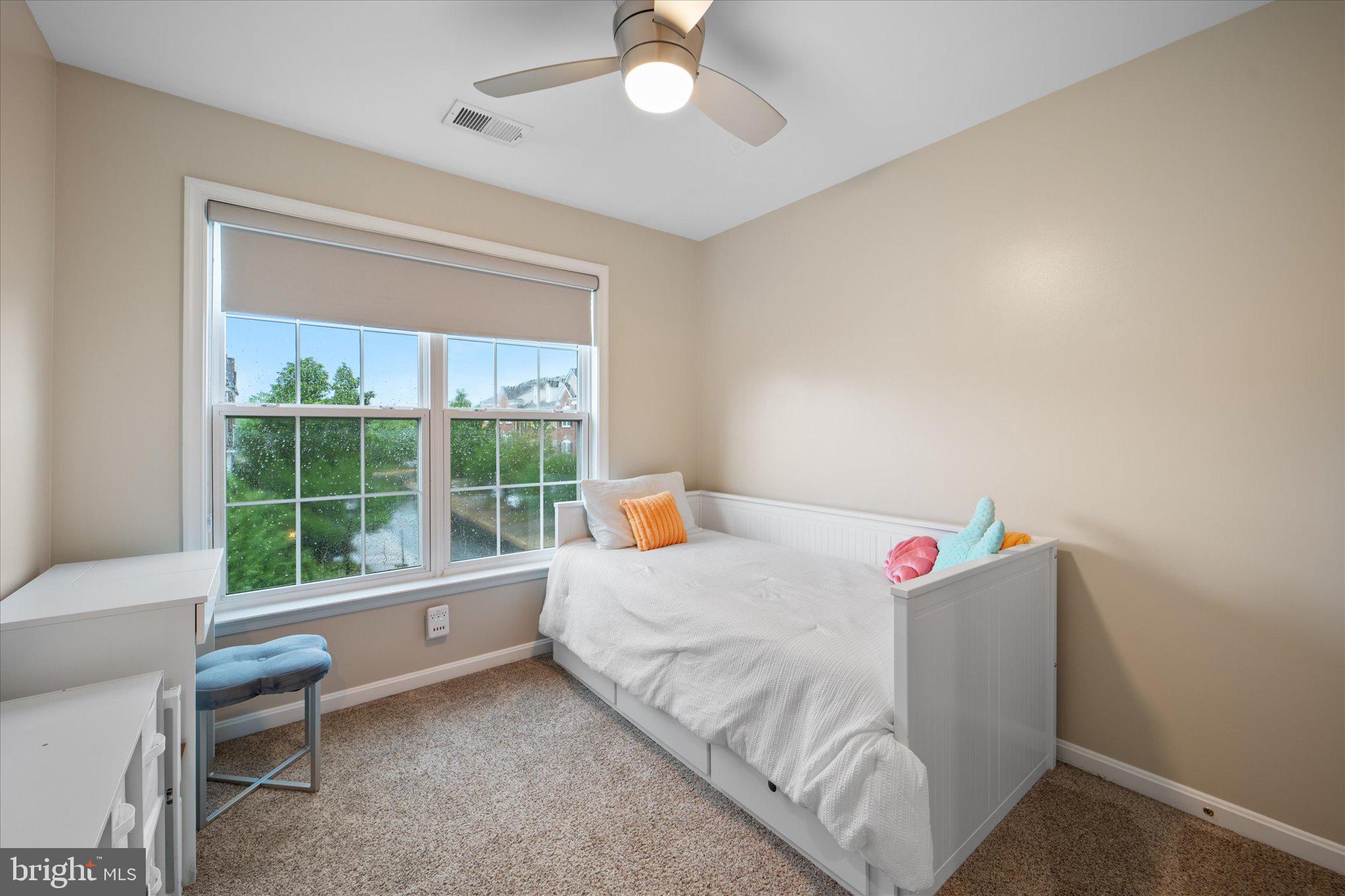 LAUREL HILL LANDBAY - Residential