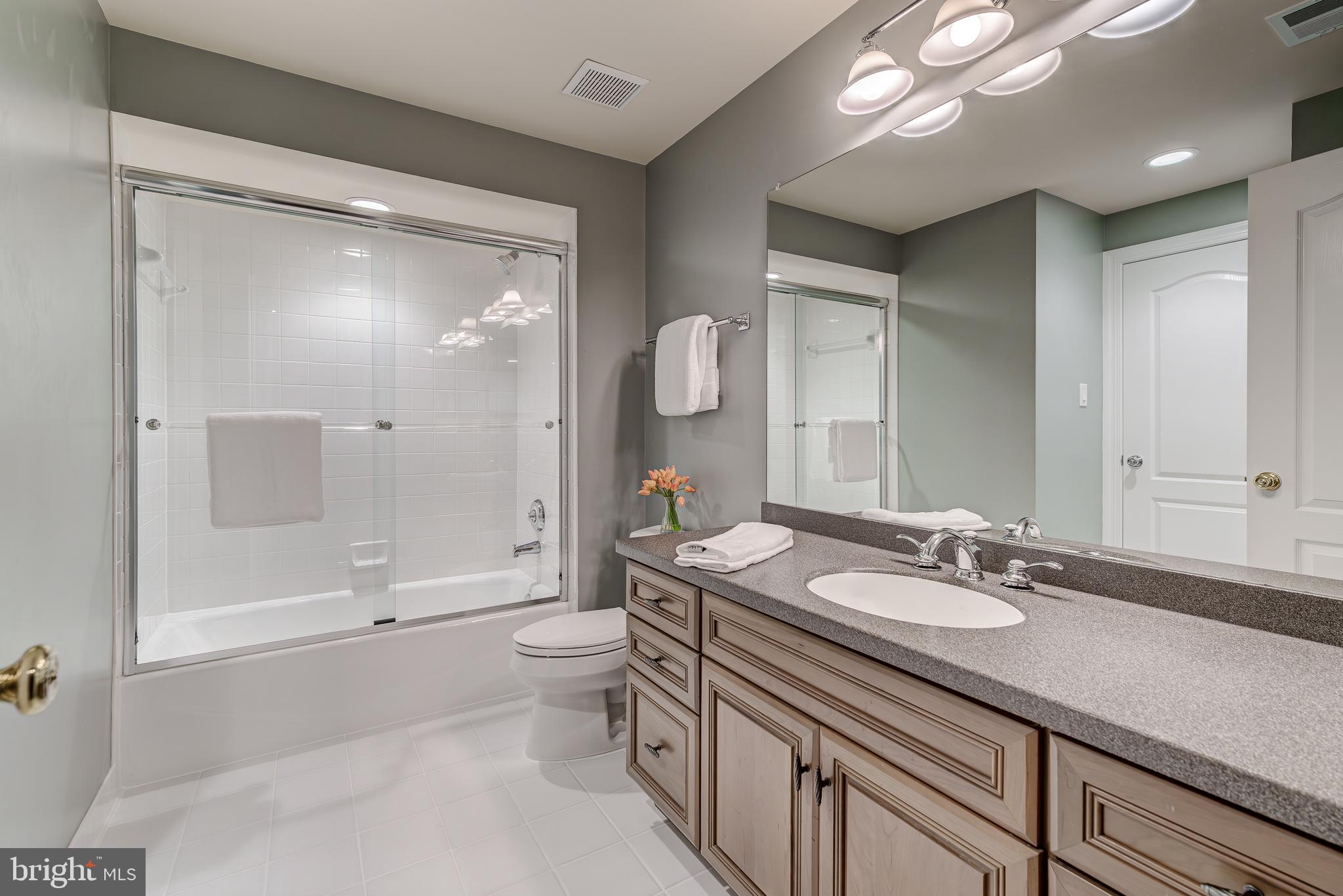 THE RESERVE - Residential