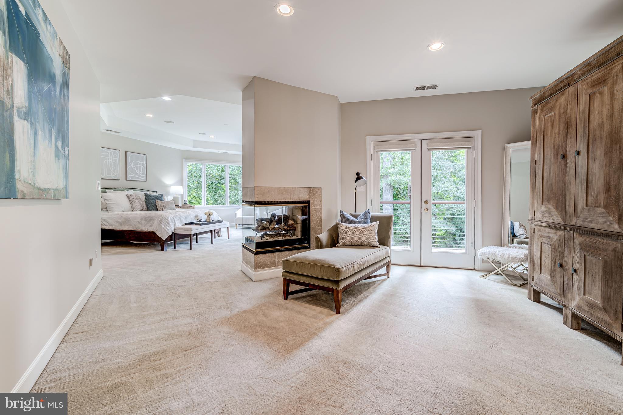 THE RESERVE - Residential