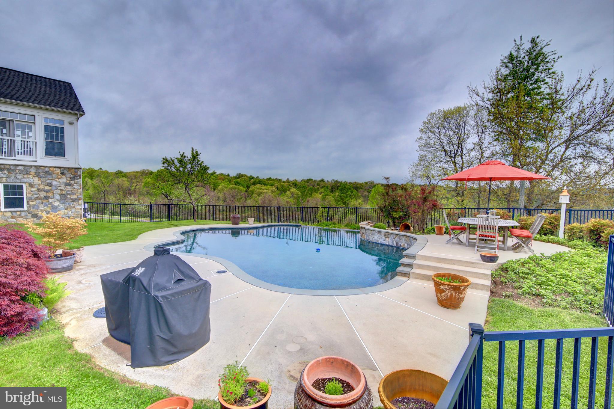 CHUDLEIGH FARM - Residential