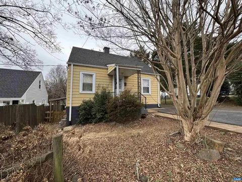 1104-B Altavista Ave, Charlottesville, VA MLS: 672458