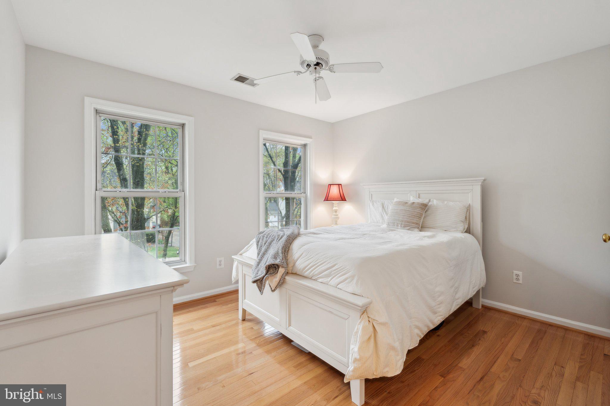 POTOMAC LAKES - Residential