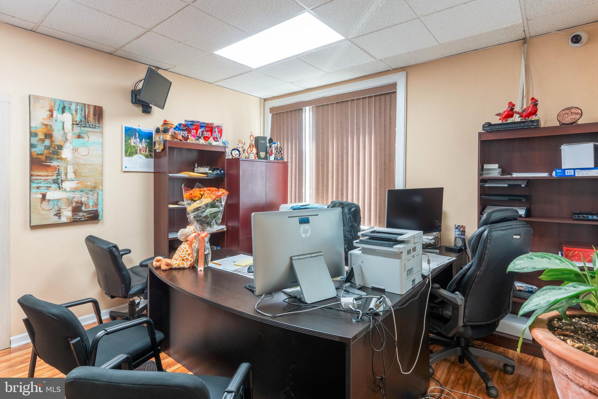 BUSTLETON - Commercial Sale