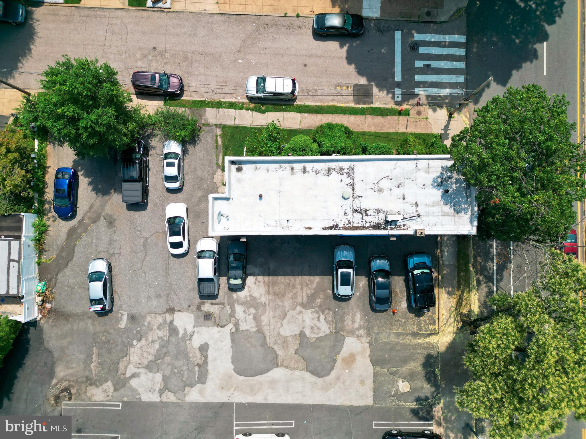 BUSTLETON - Commercial Sale